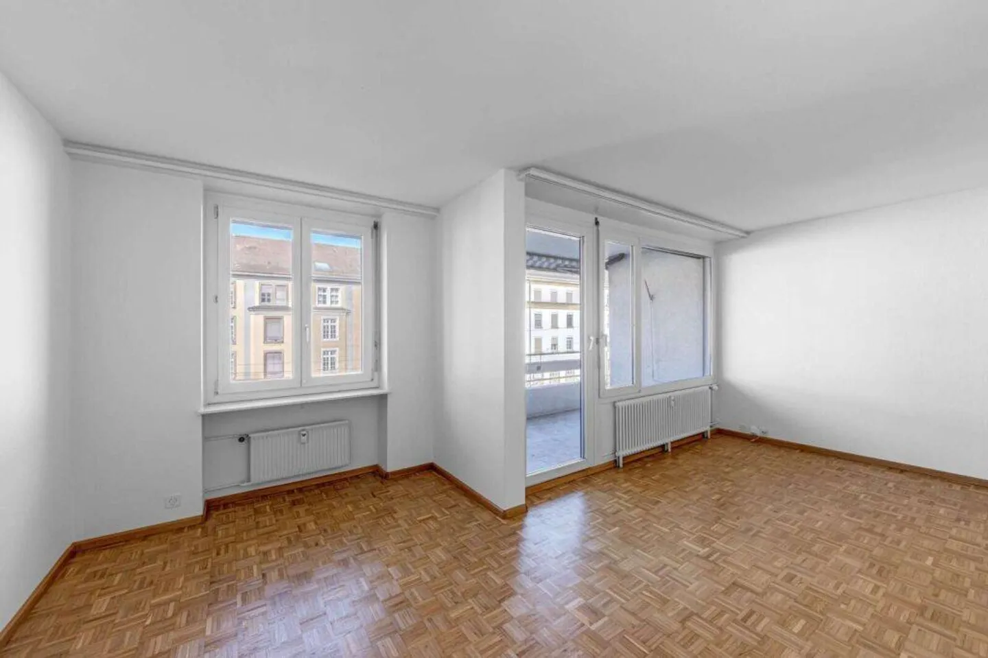 Family Apartment - Near the SBB Train Station - Photo 3 of 12