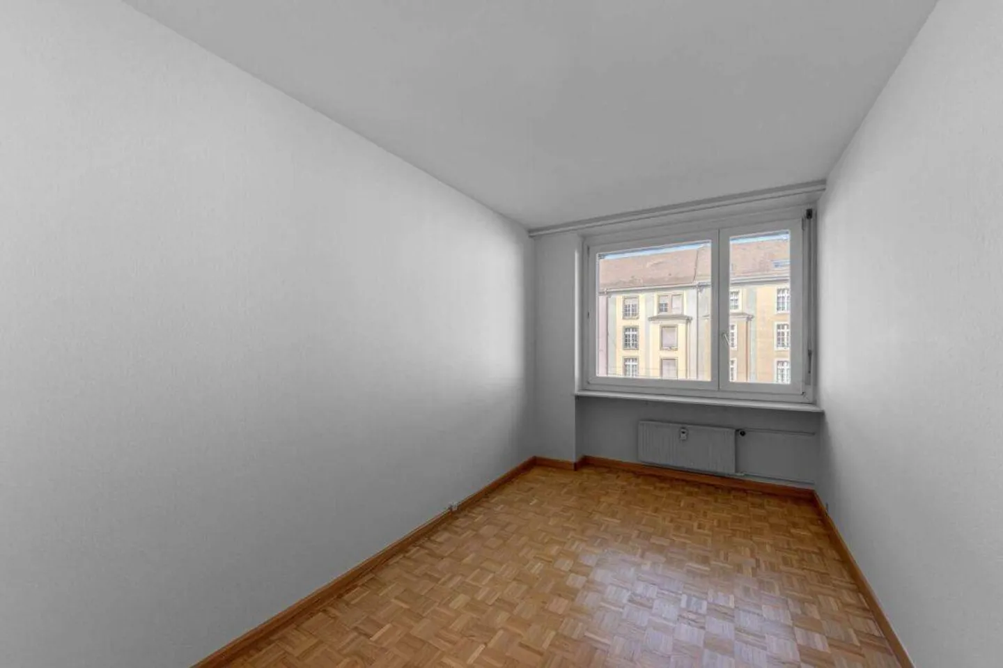 Family Apartment - Near the SBB Train Station - Photo 5 of 12