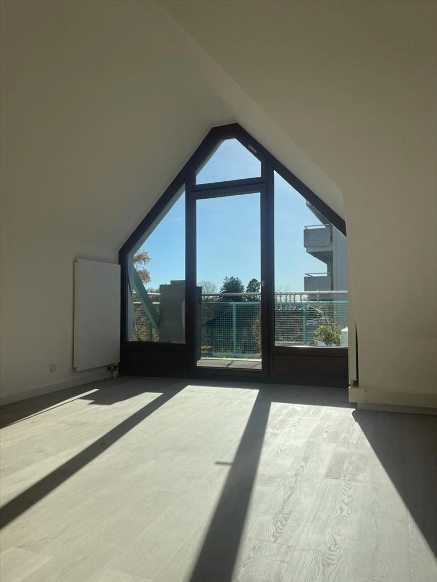 Apartment for rent - Photo 1 of 11