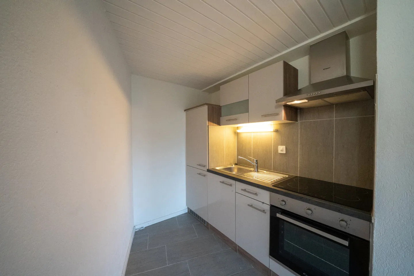 Bel monolocale ideale per un piccolo budget - Foto 3 di 5