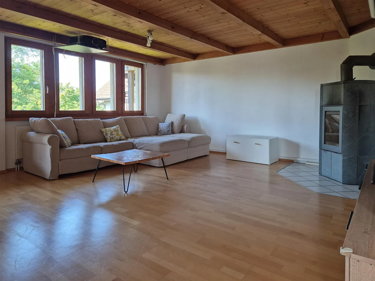 Appartement 4.5 pièces central et proche de la nature à vendre - Photo 2 sur 13