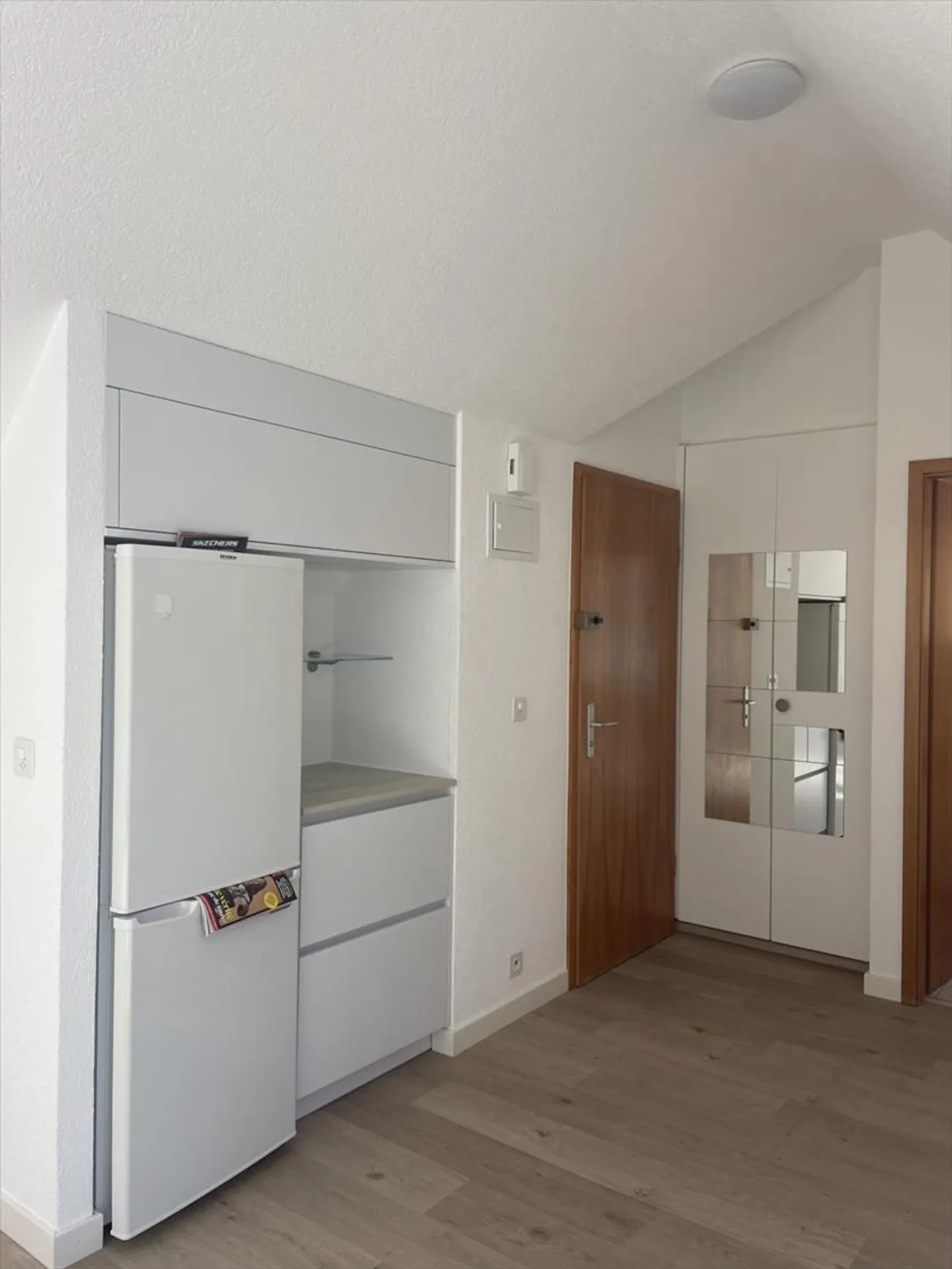 Apartment for rent - Photo 8 of 11