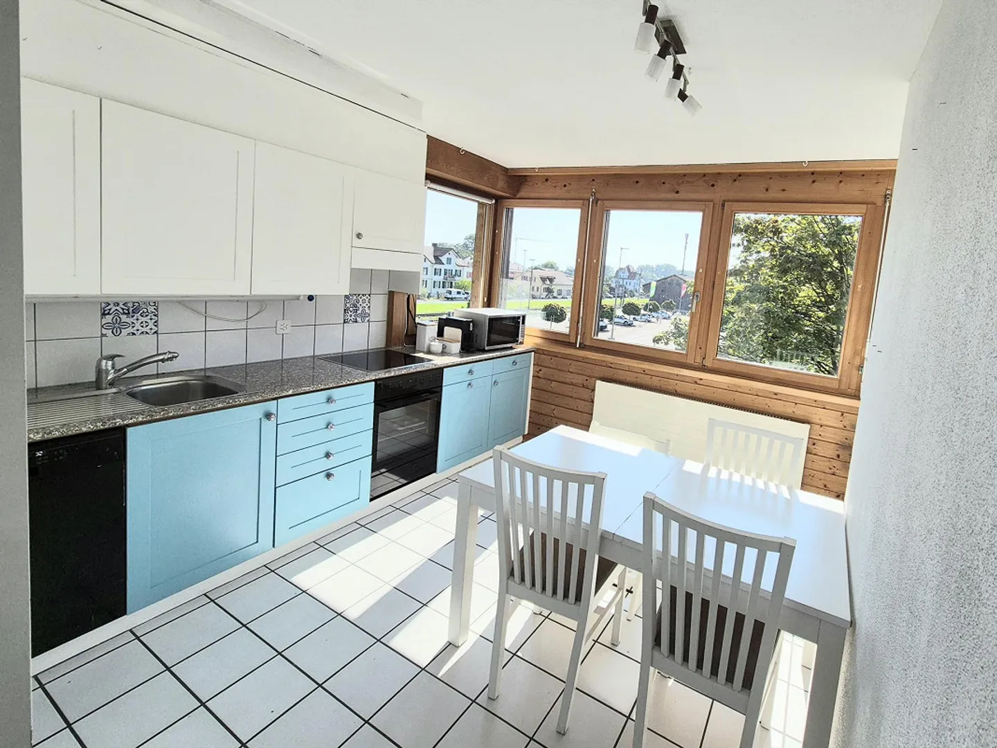 Appartement 4.5 pièces central et proche de la nature à vendre - Photo 3 sur 13