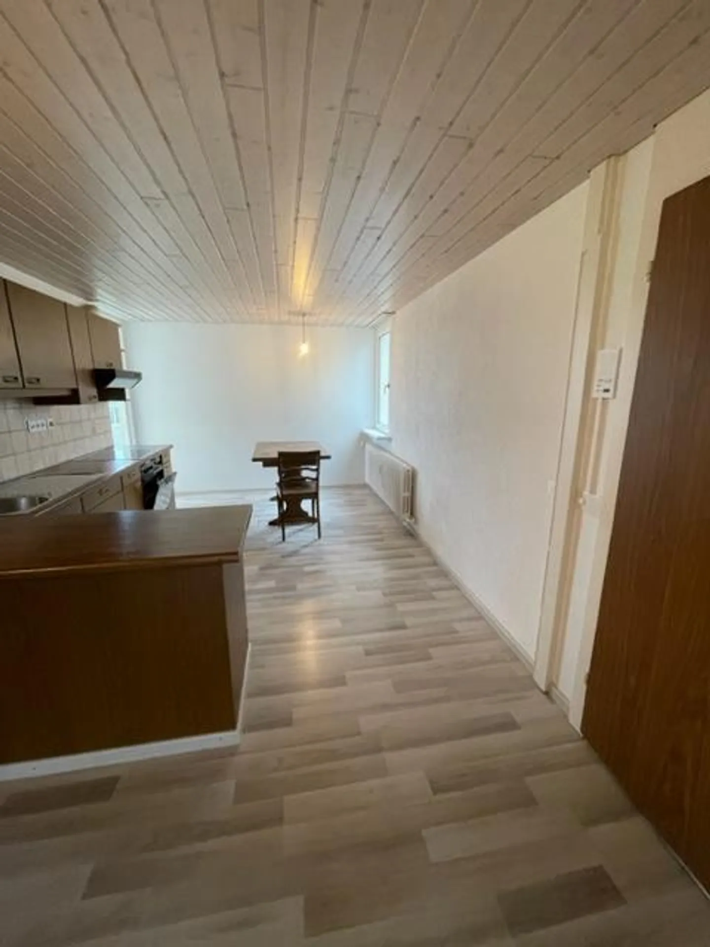 Charmante 3.5 Zimmer Wohnung - Foto 4 von 11