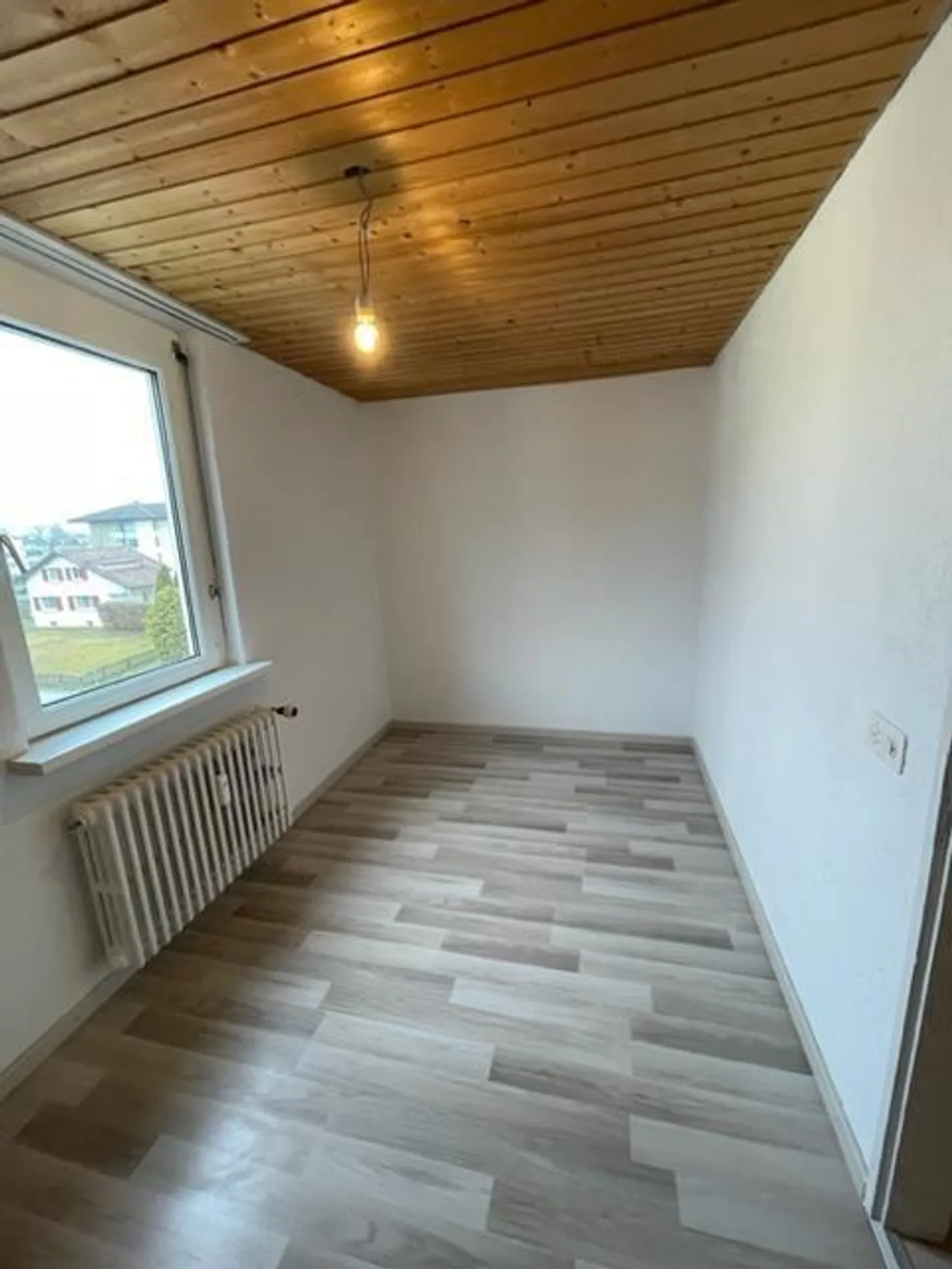 Charmante 3.5 Zimmer Wohnung - Foto 8 von 11