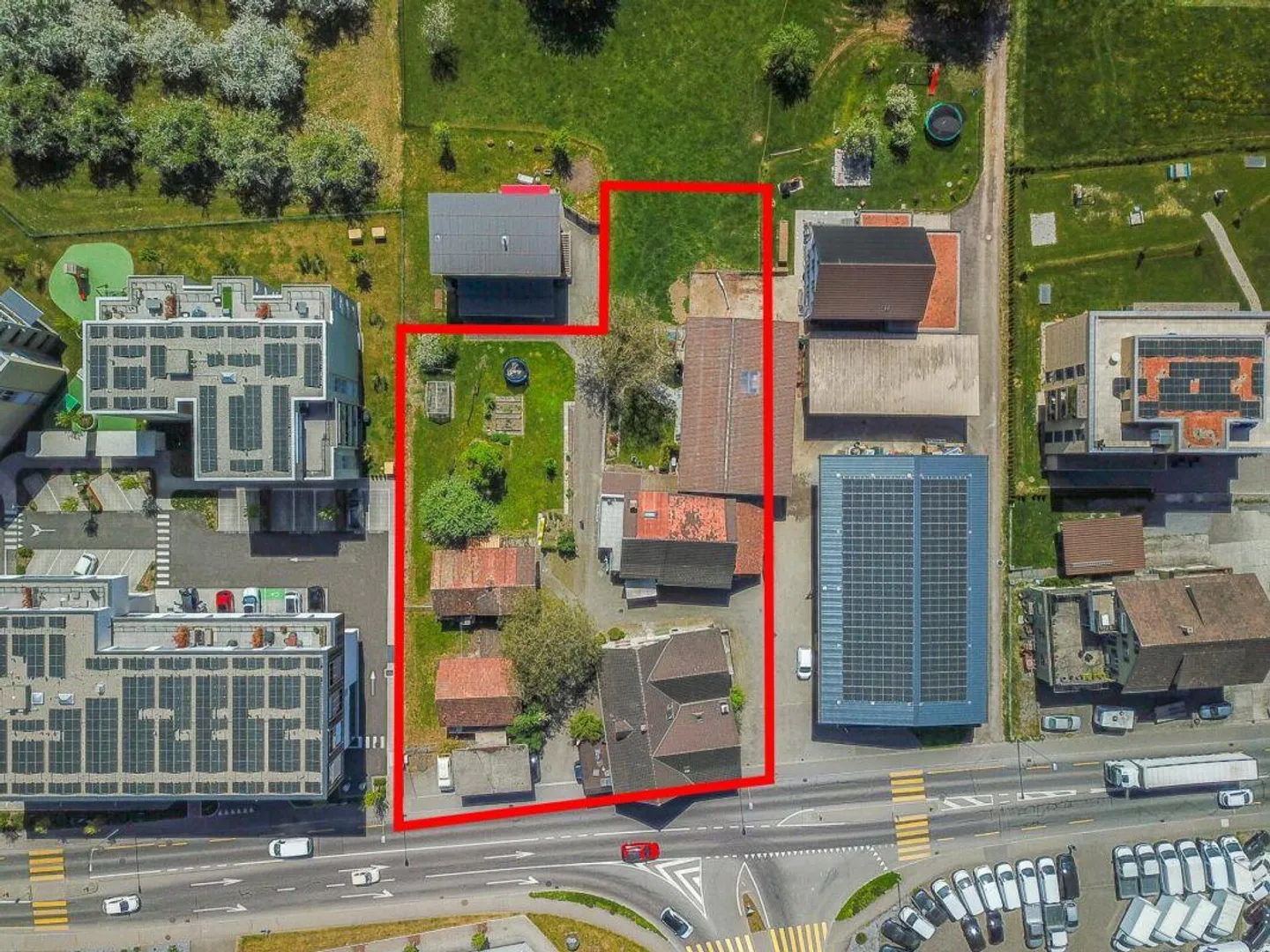 Building Land (2,710 m2 in WA3 Zone) with Development Potential in Central Location - Photo 2 of 9