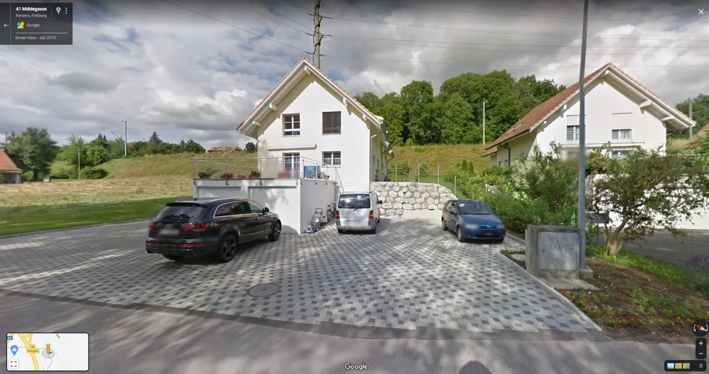 6.5 Double Family House for Sale 1 Garage & 3 Parking Spaces 1,100,000.- - Photo 1 of 14