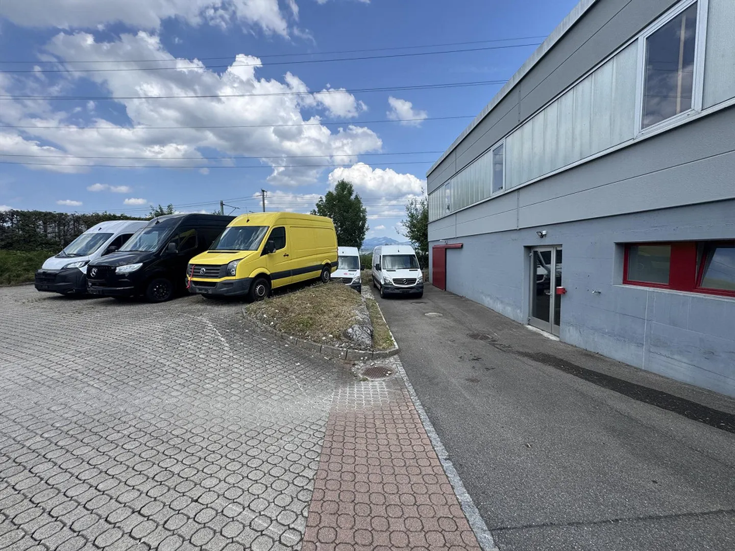 Gewerbehalle in Altendorf - Foto 1 von 10