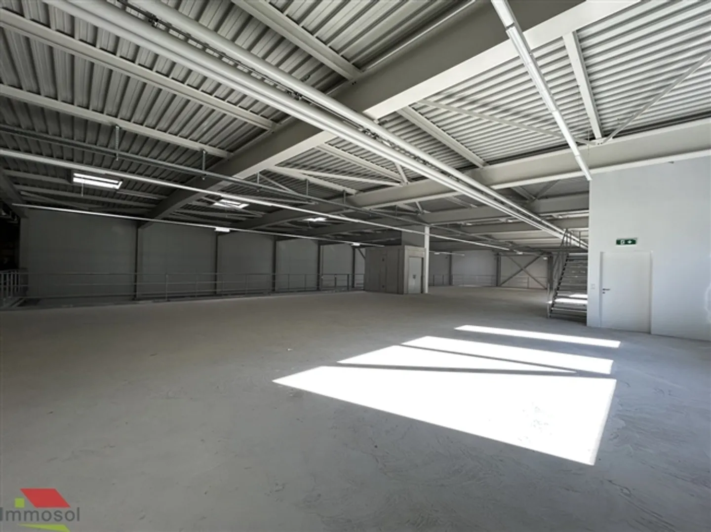 Storage space for rent - Photo 2 of 5