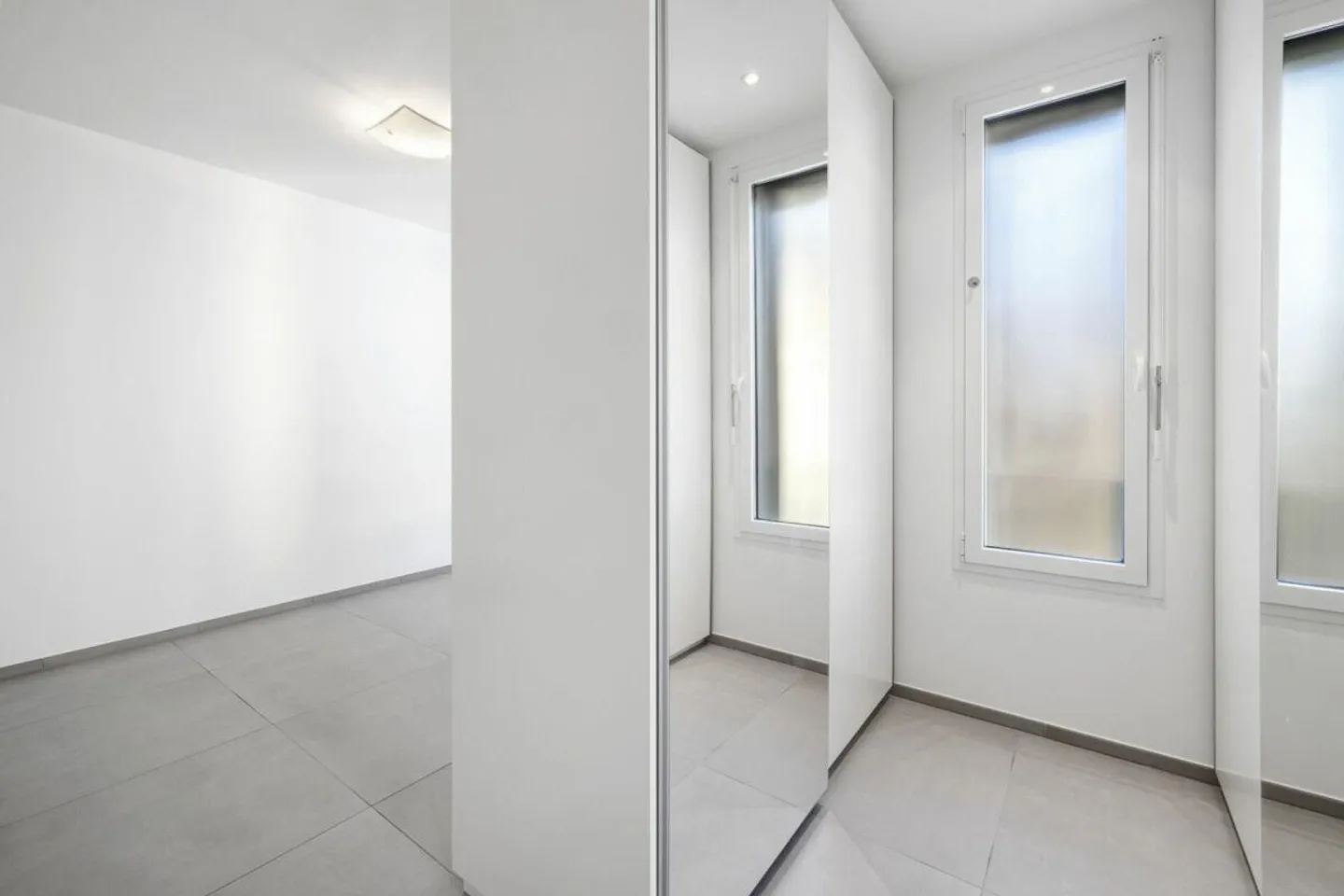 MINUSIO - Attico elegante con vista parziale sul lago - Foto 20 di 30