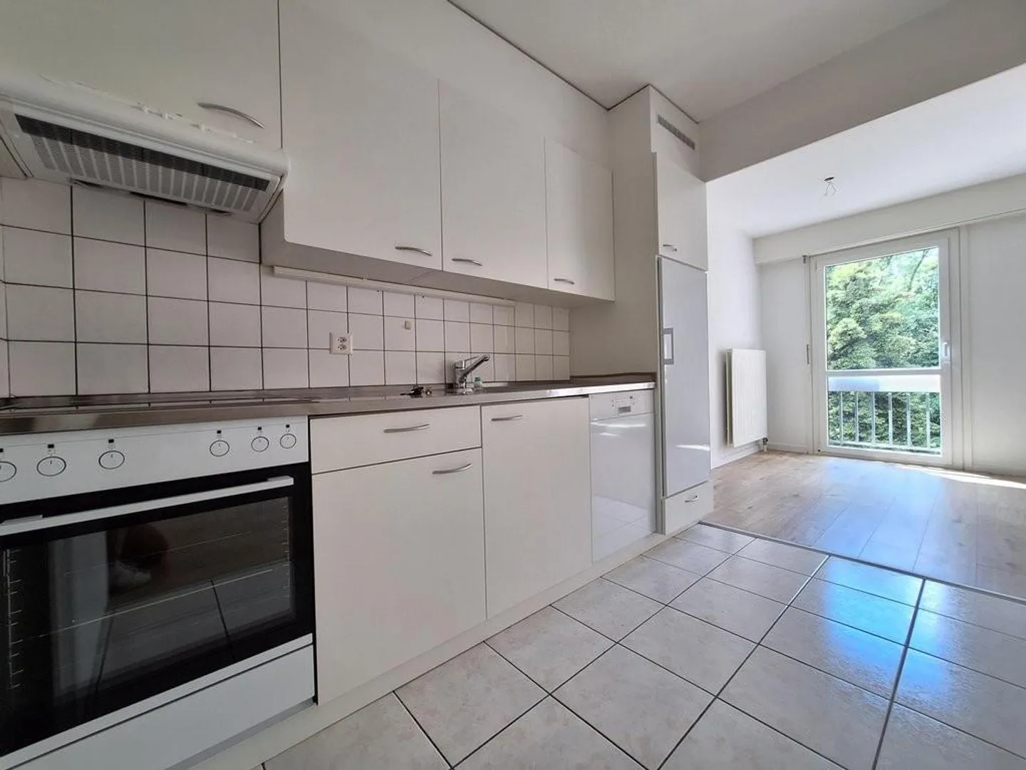 Bright 3.5 room apartment in a quiet environment - Photo 2 of 6