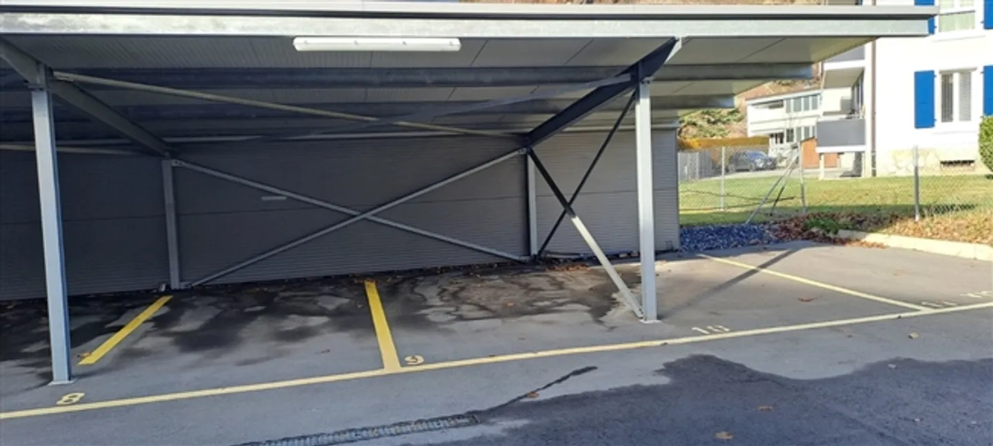 For rent outdoor parking spaces
Covered
Martigny - Photo 1 of 2