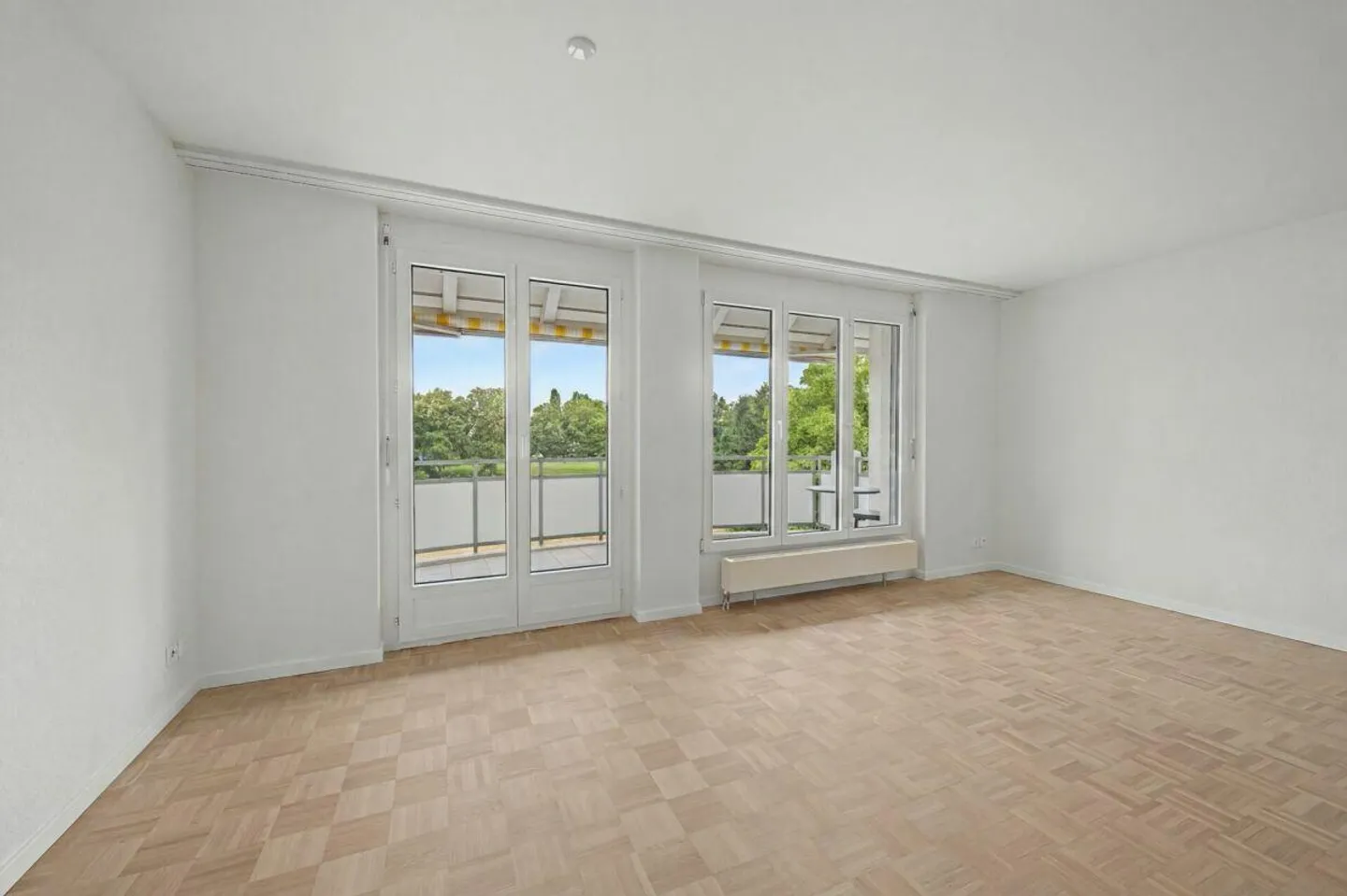 2.5-room apartment in a green environment - Photo 4 of 12