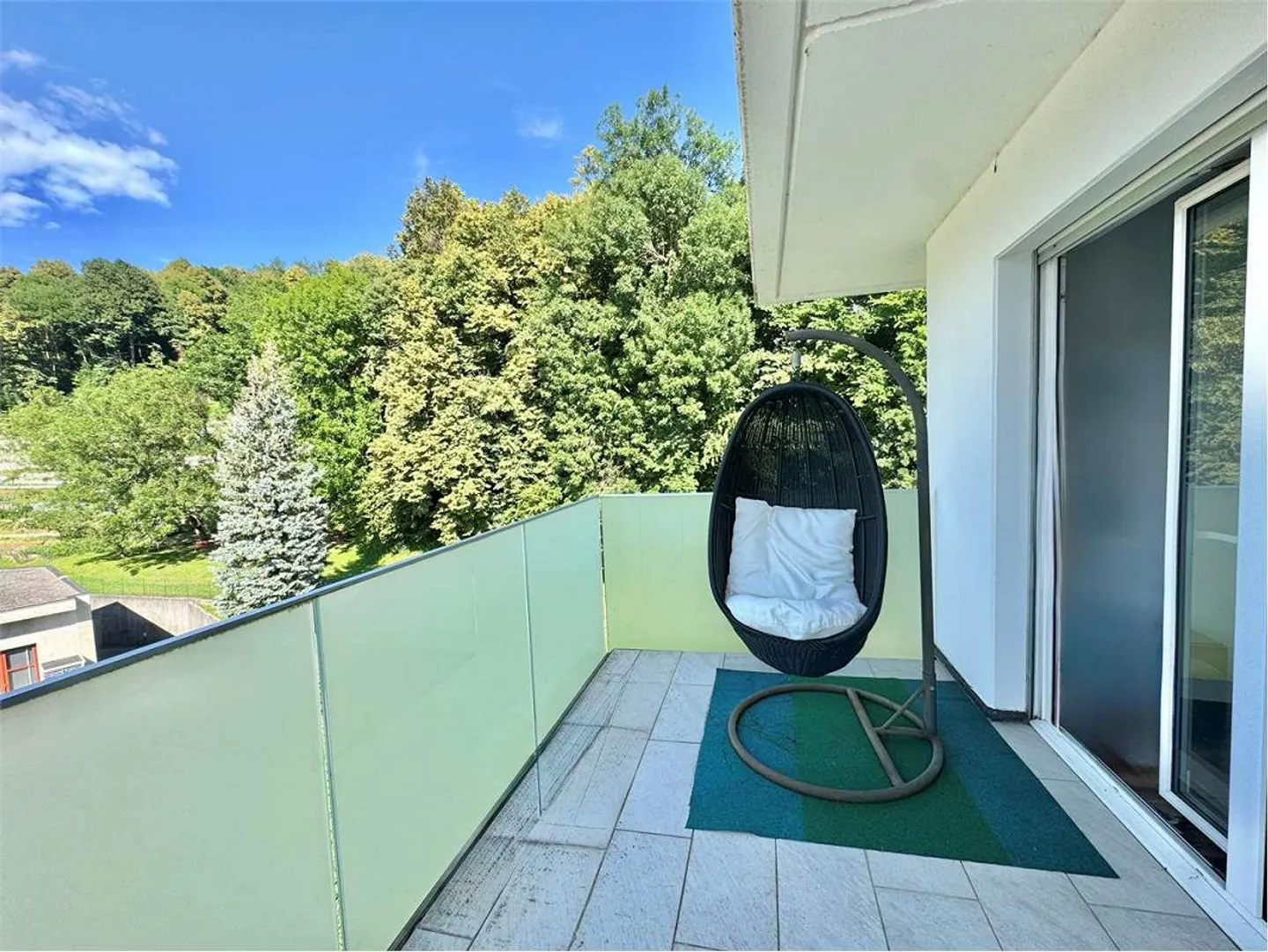Bright 4.5 Apartment for Rent in Pregassona in Residential Area - Photo 10 of 11