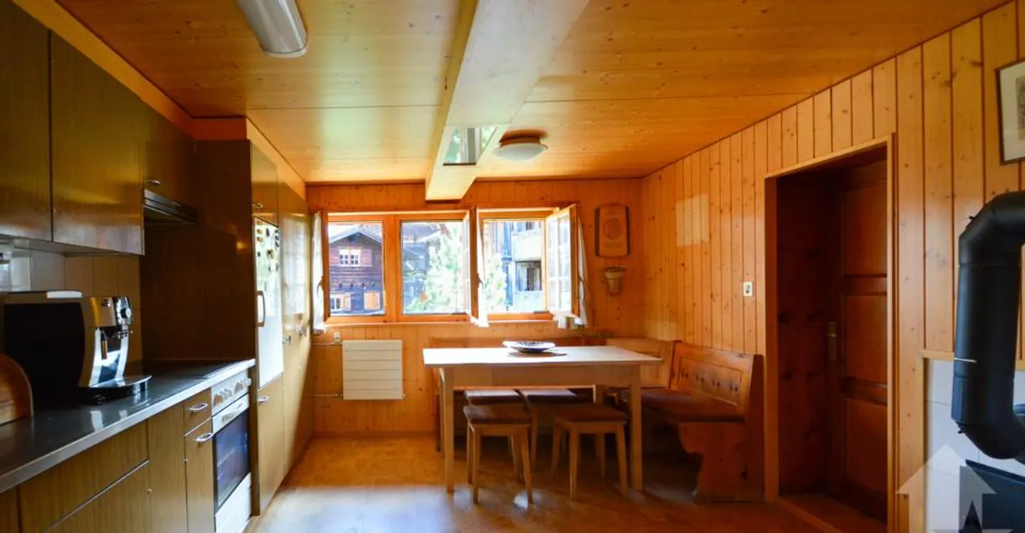 Chalet storico nelle Alpi - Foto 11 di 13