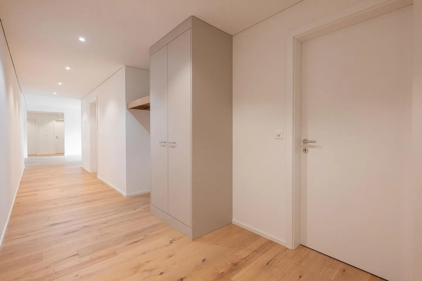 Appartamento nuovo luminoso di 5,5 stanze con grande patio - Prima occupazione - Foto 5 di 12