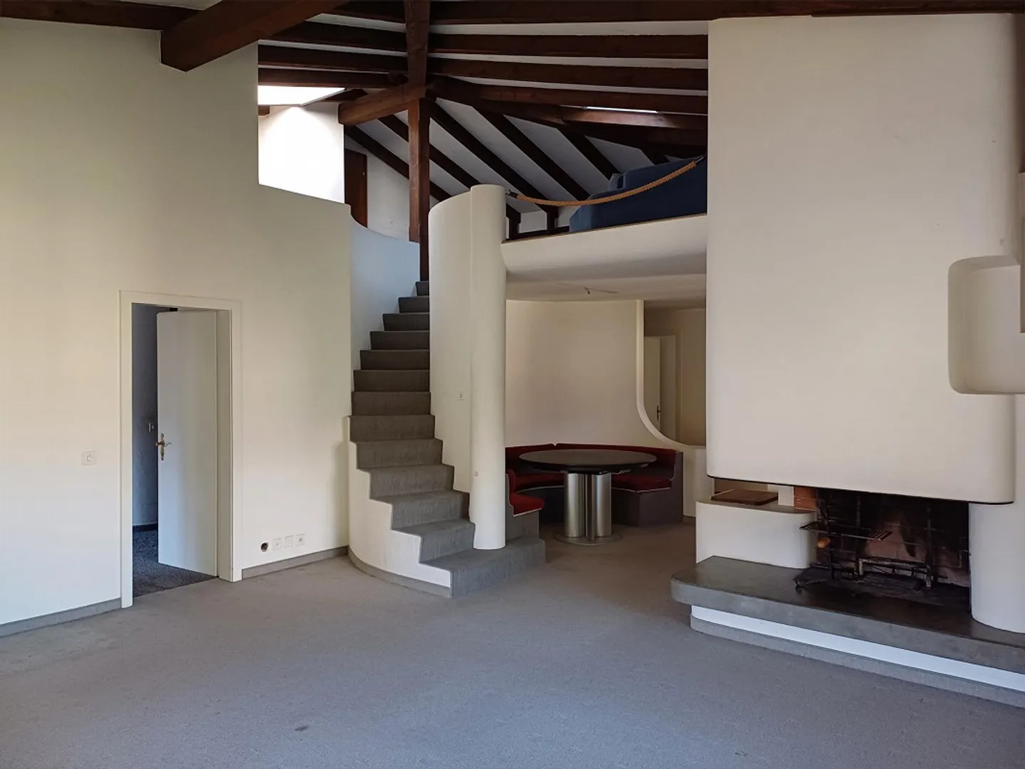Exclusive 5.5-Zimmer-Maisonette-Wohnung zu verkaufen - Foto 1 von 23