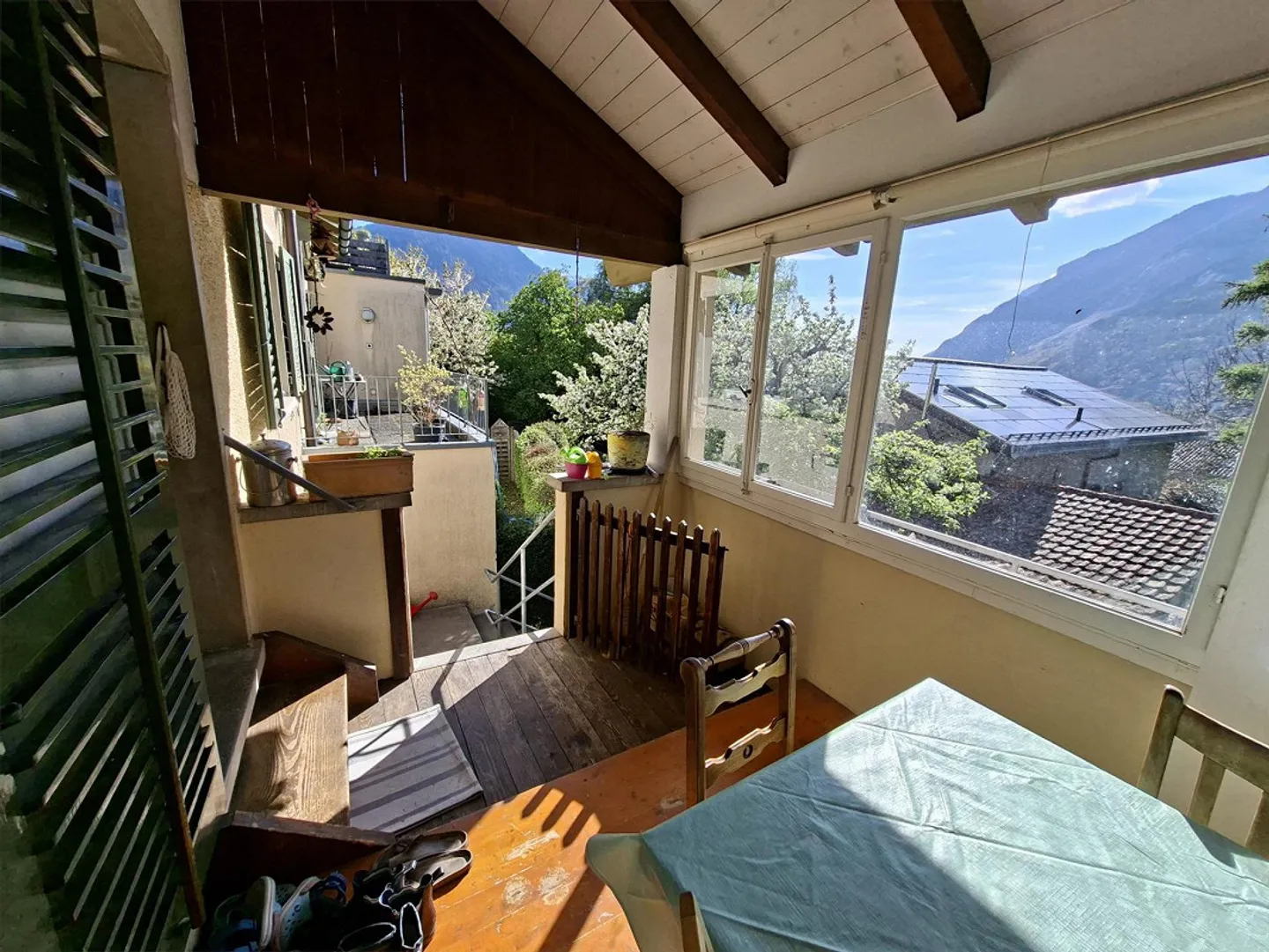 Familienfreundliche Wohnung mit Garten - Foto 2 von 6