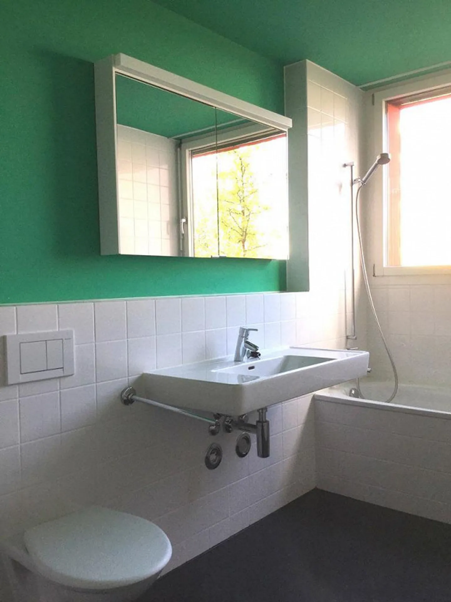 Modern apartment in the best location - centrally located in Schlieren - Photo 4 of 7