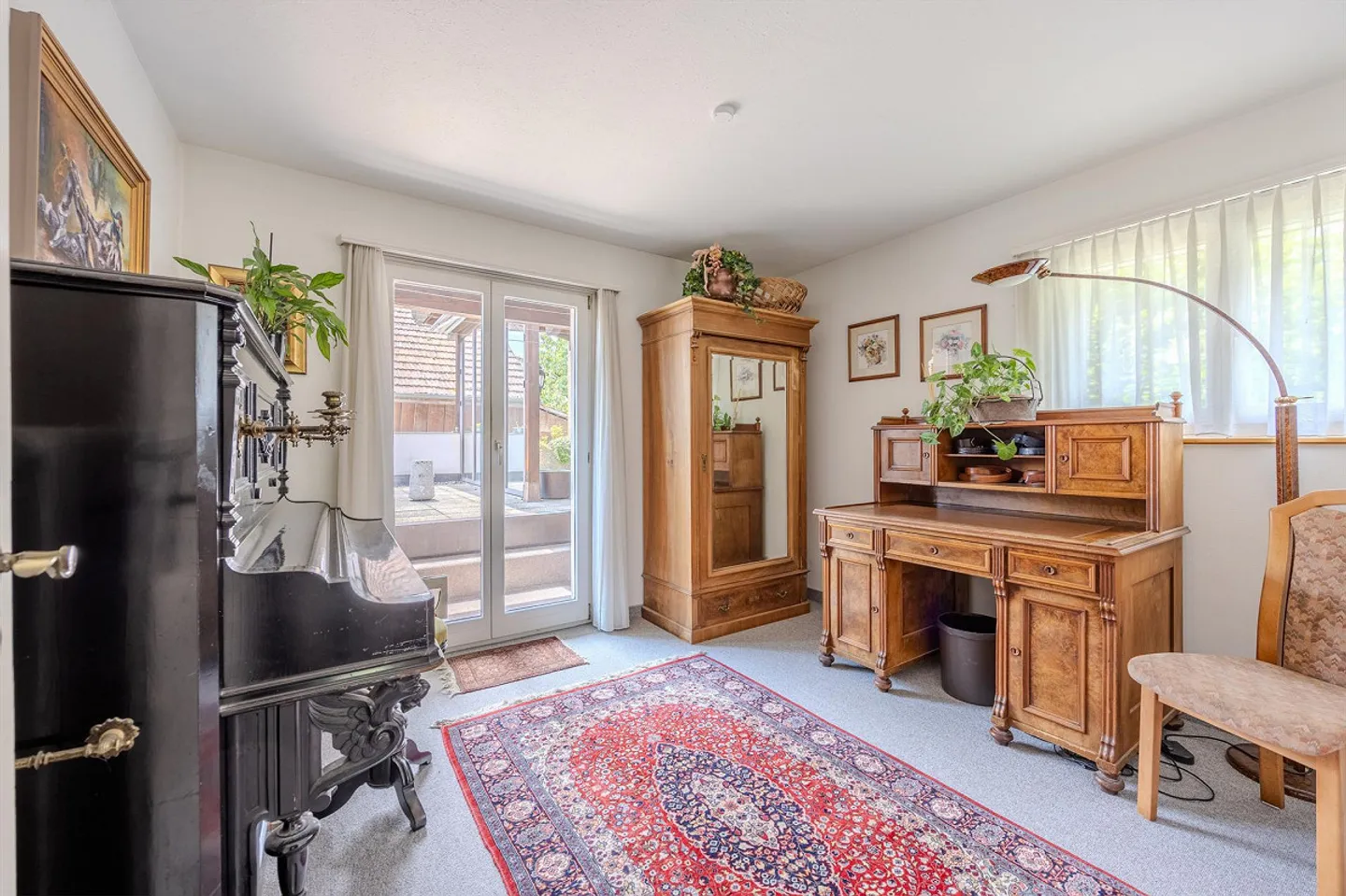 Plenty of Space for Living – Charming Single-Family Home in a Prime Location - Photo 6 of 13