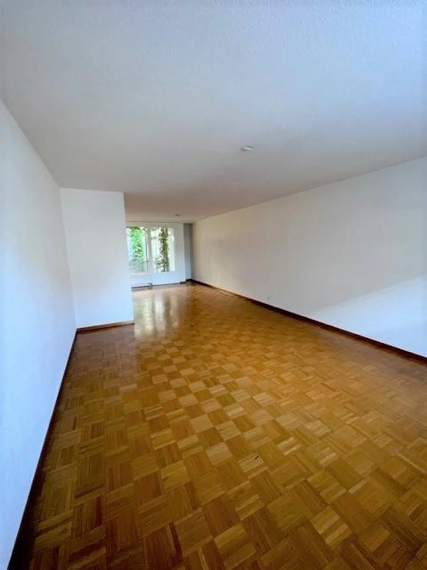 Grosszügige Stadtwohnung an bester Lage! - Foto 2 von 7