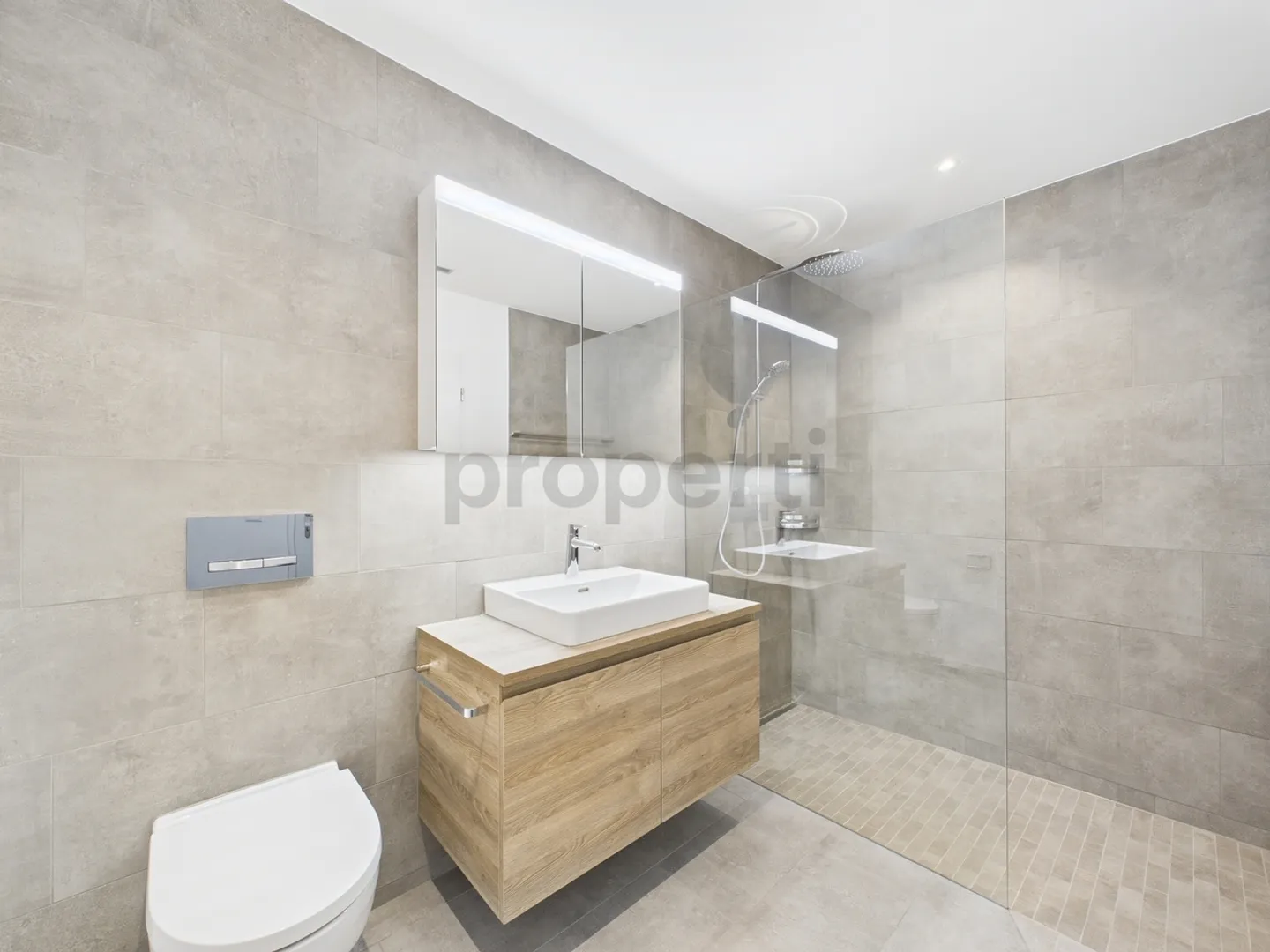Available immediately | First occupancy 4½-room new apartment directly at the train station - Photo 9 of 13