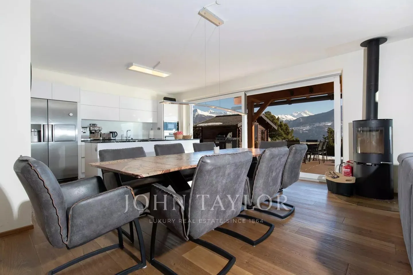 Magnifica Villa a Chermignon d'en haut - Foto 6 di 10