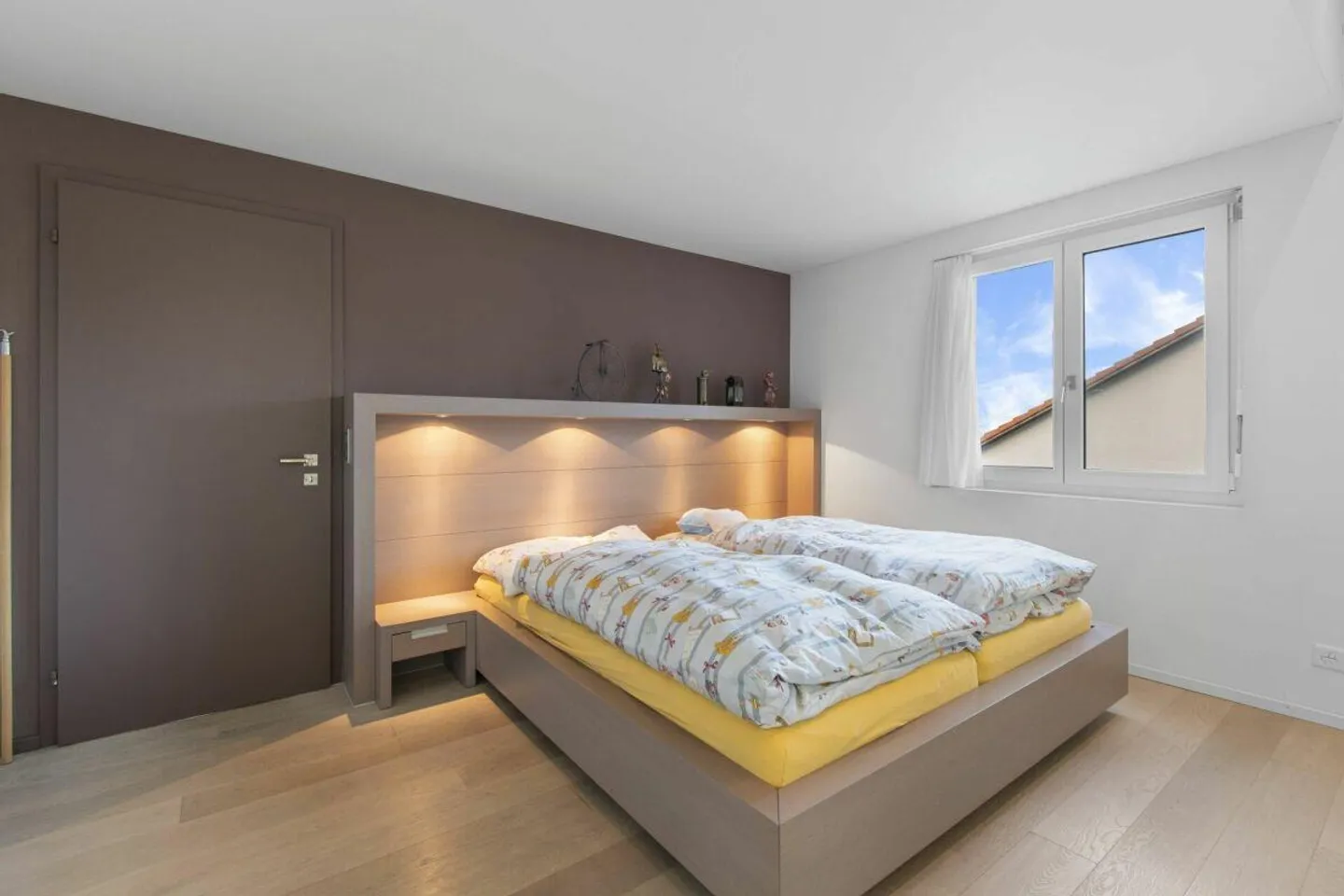 Ihr neues Zuhause auf Zeit - freistehendes Einfamilienhaus an Top-Lage mit Teilseeblick - Foto 8 von 12