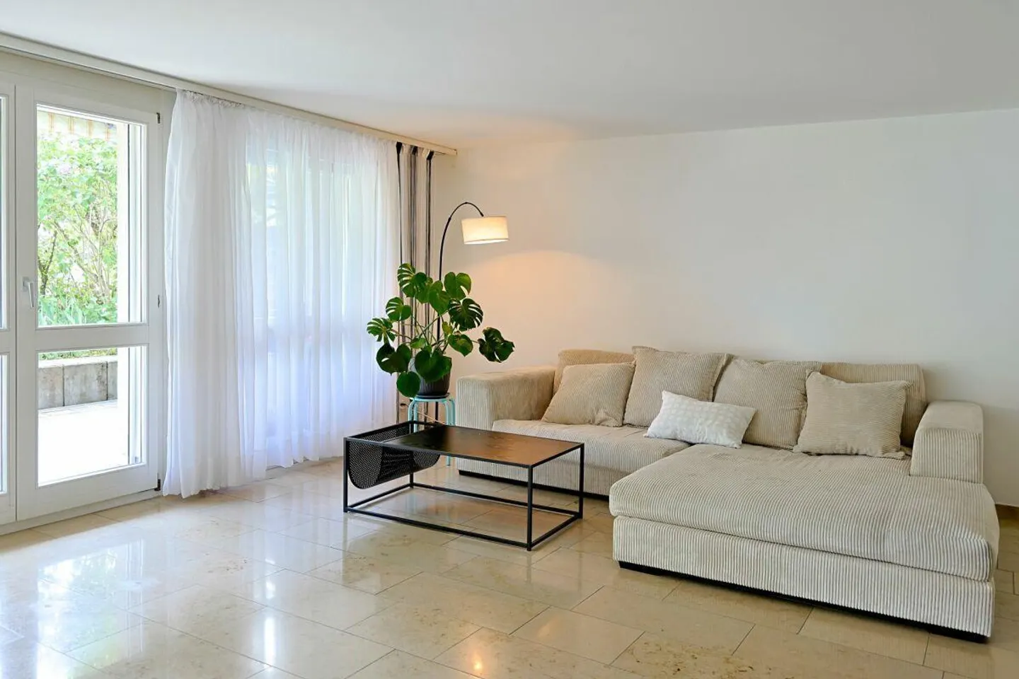 Appartements de 2,5 pièces - Photo 1 sur 8