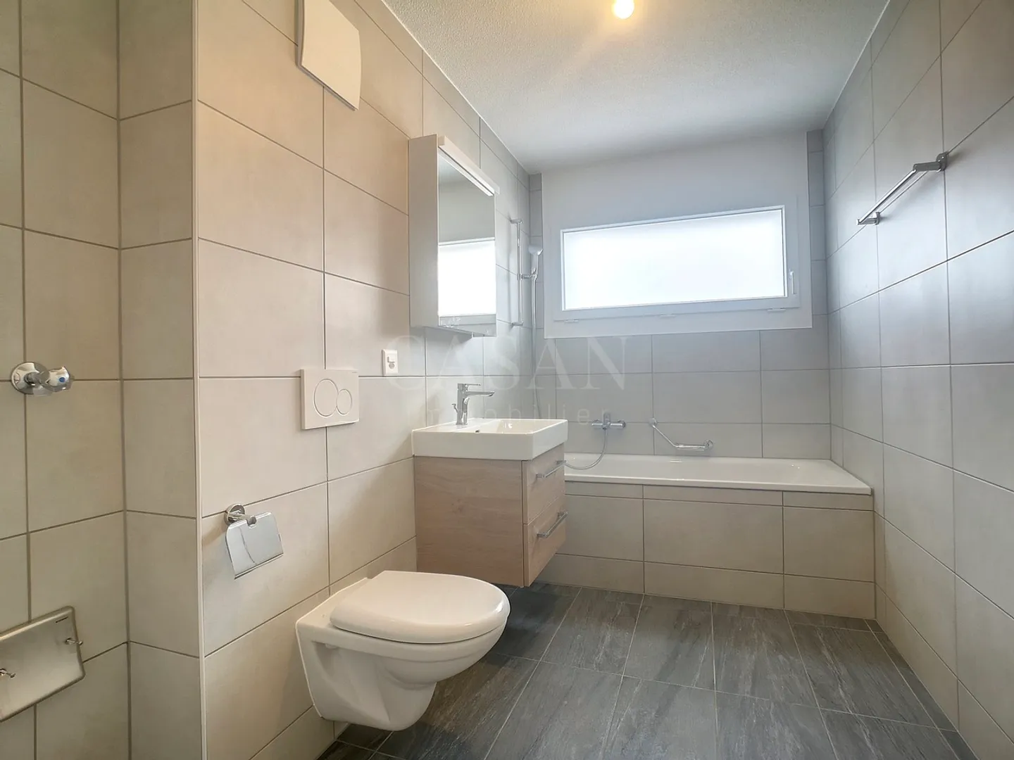 3.5 Room Apartment - Photo 5 of 7