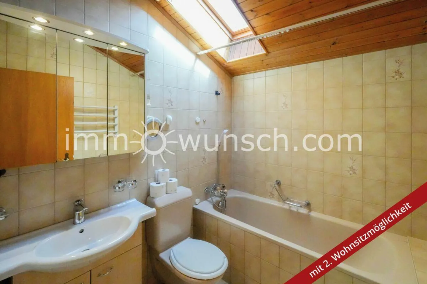 Charmante 2 ½ Zimmer (3 ½ Zi.) Dach-Eigentumswohnung, mit 2. Wohnsitzmöglichkeit - Foto 4 von 20