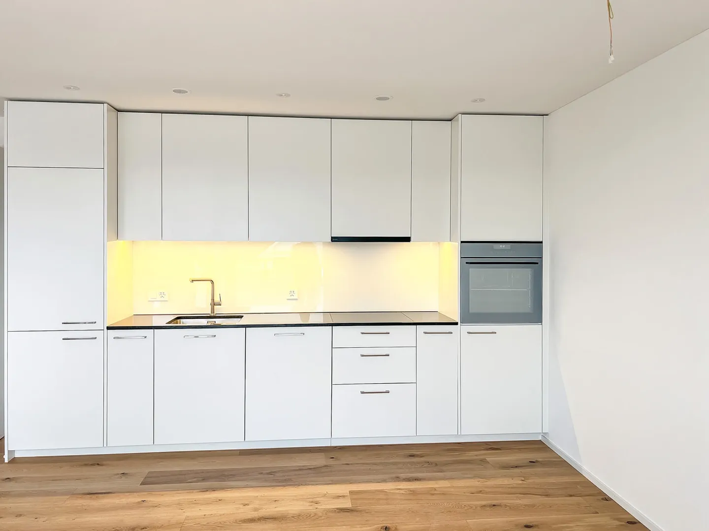 Apartment for rent - Photo 2 of 6