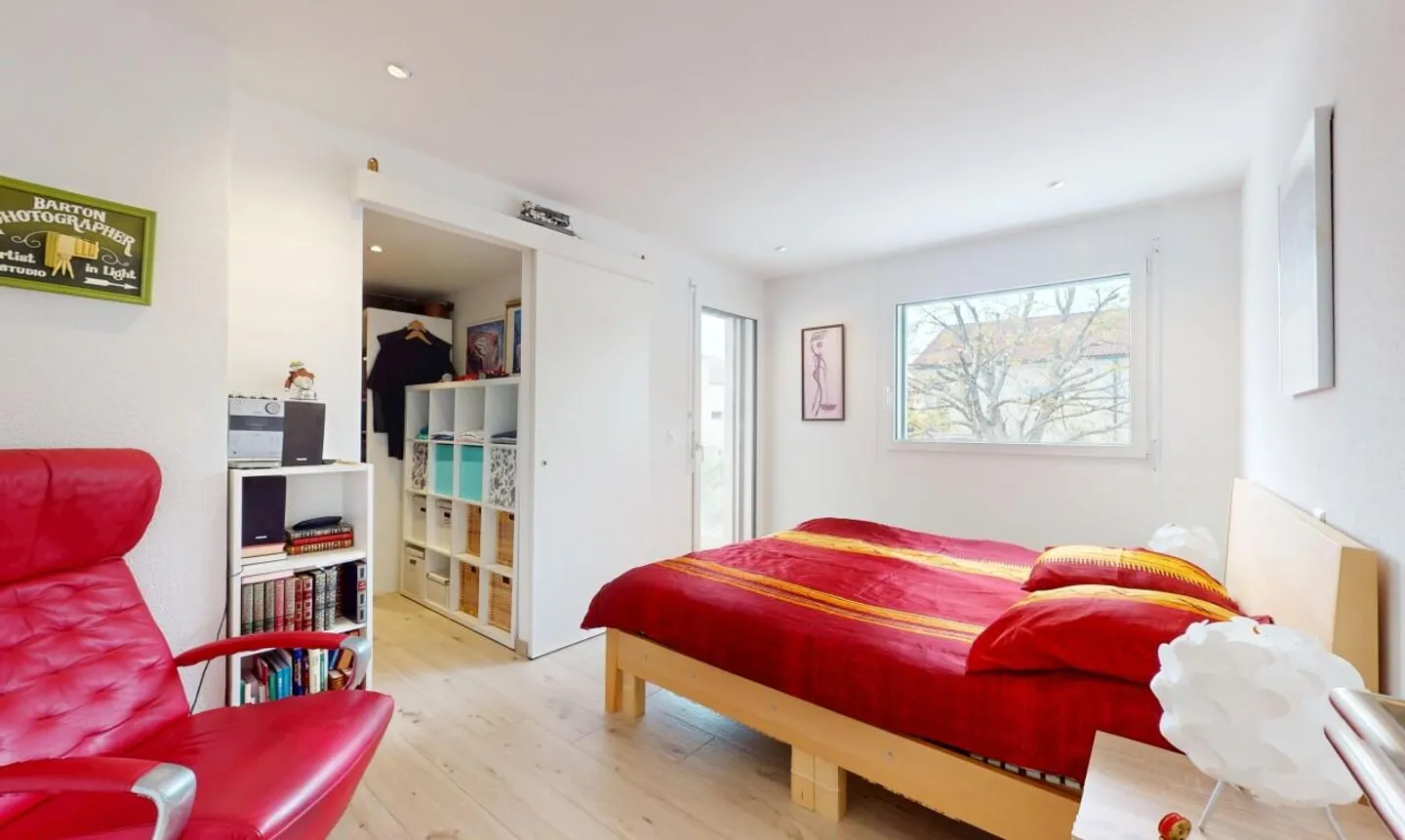 Superbo duplex di 3,5 locali con terrazza a Sugiez - Foto 8 di 11