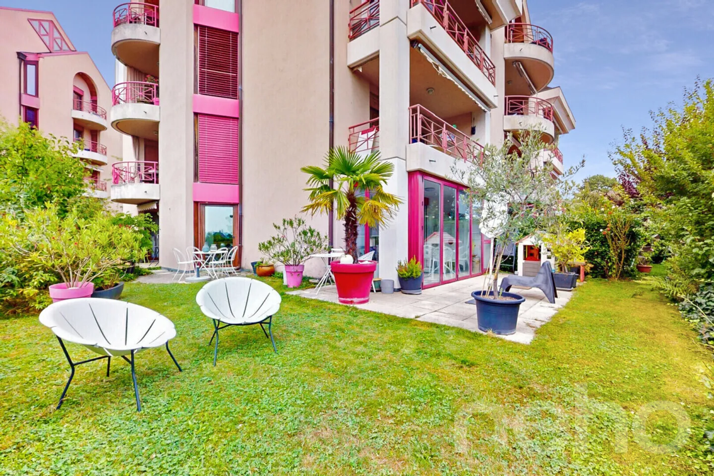 Wohnung kaufen - Foto 1 von 12