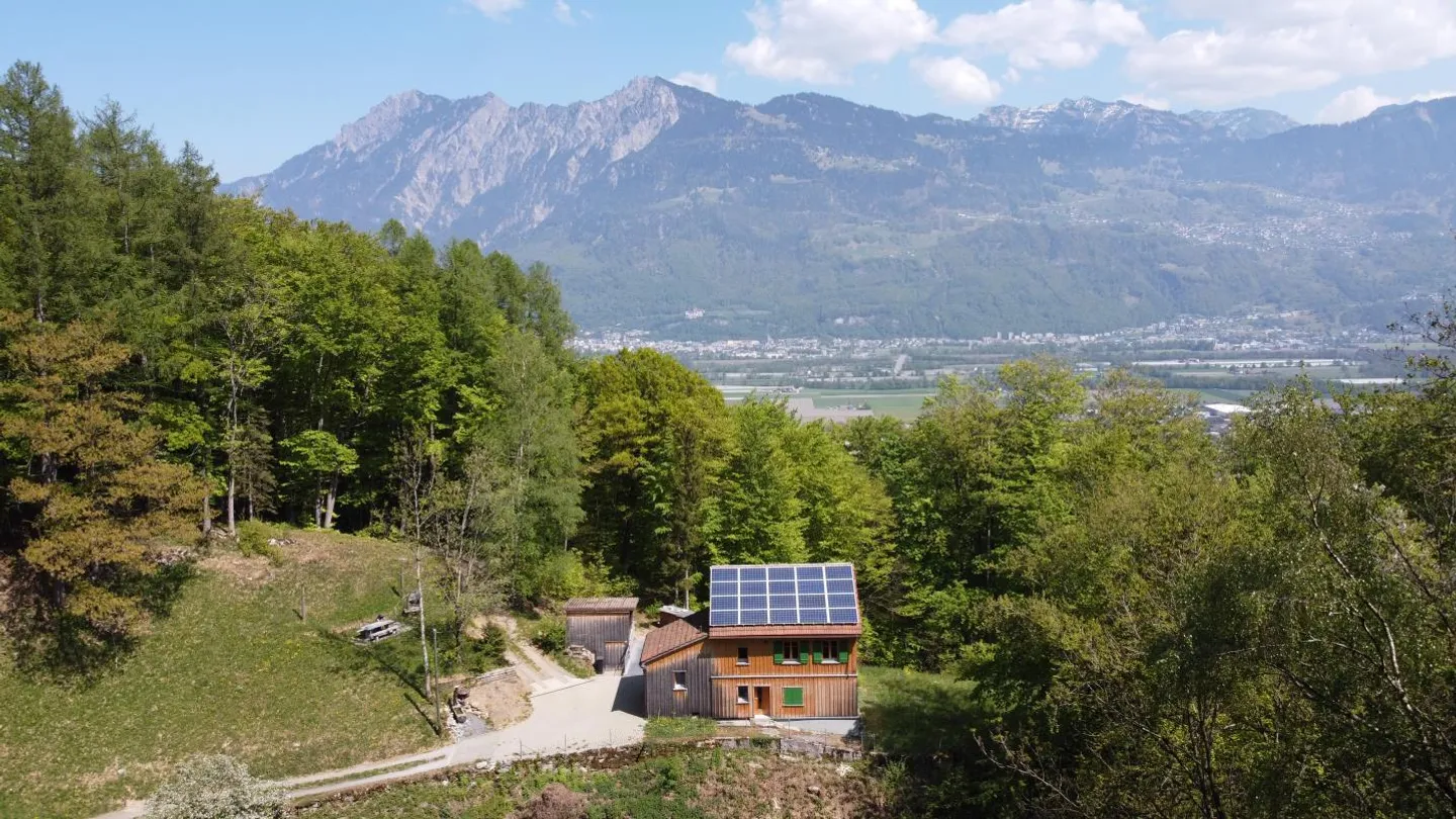 Posizione eccezionale e isolata con 5.704 m² nel cuore della natura! - Foto 9 di 10