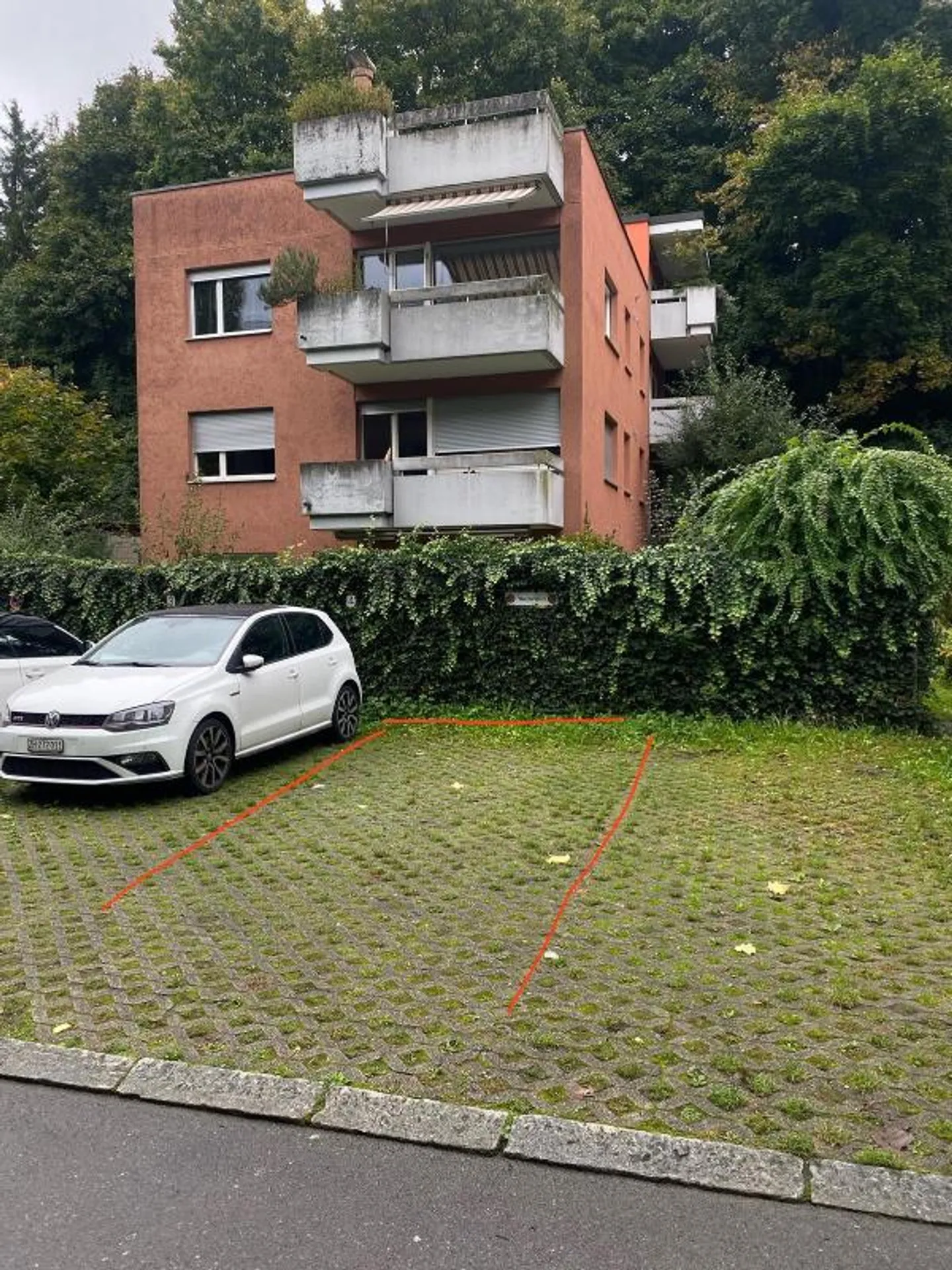Parcheggio esterno in affitto - Foto 1 di 5