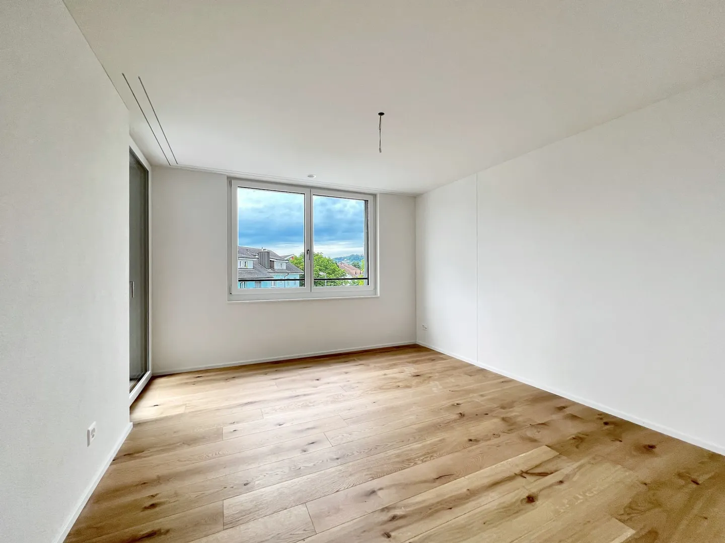 Apartment for rent - Photo 5 of 6