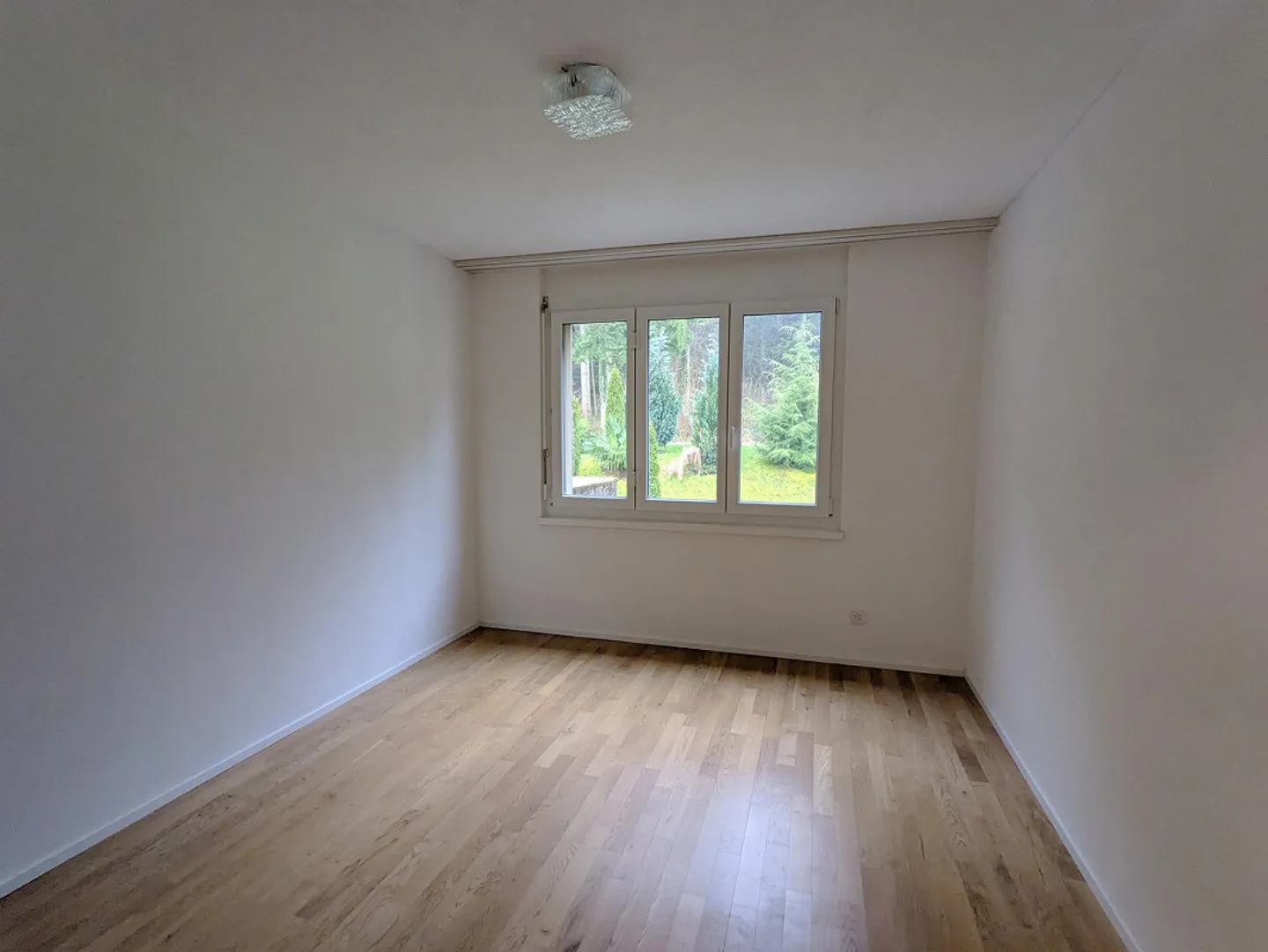 Bright Living with a View of the Green - Photo 10 of 14