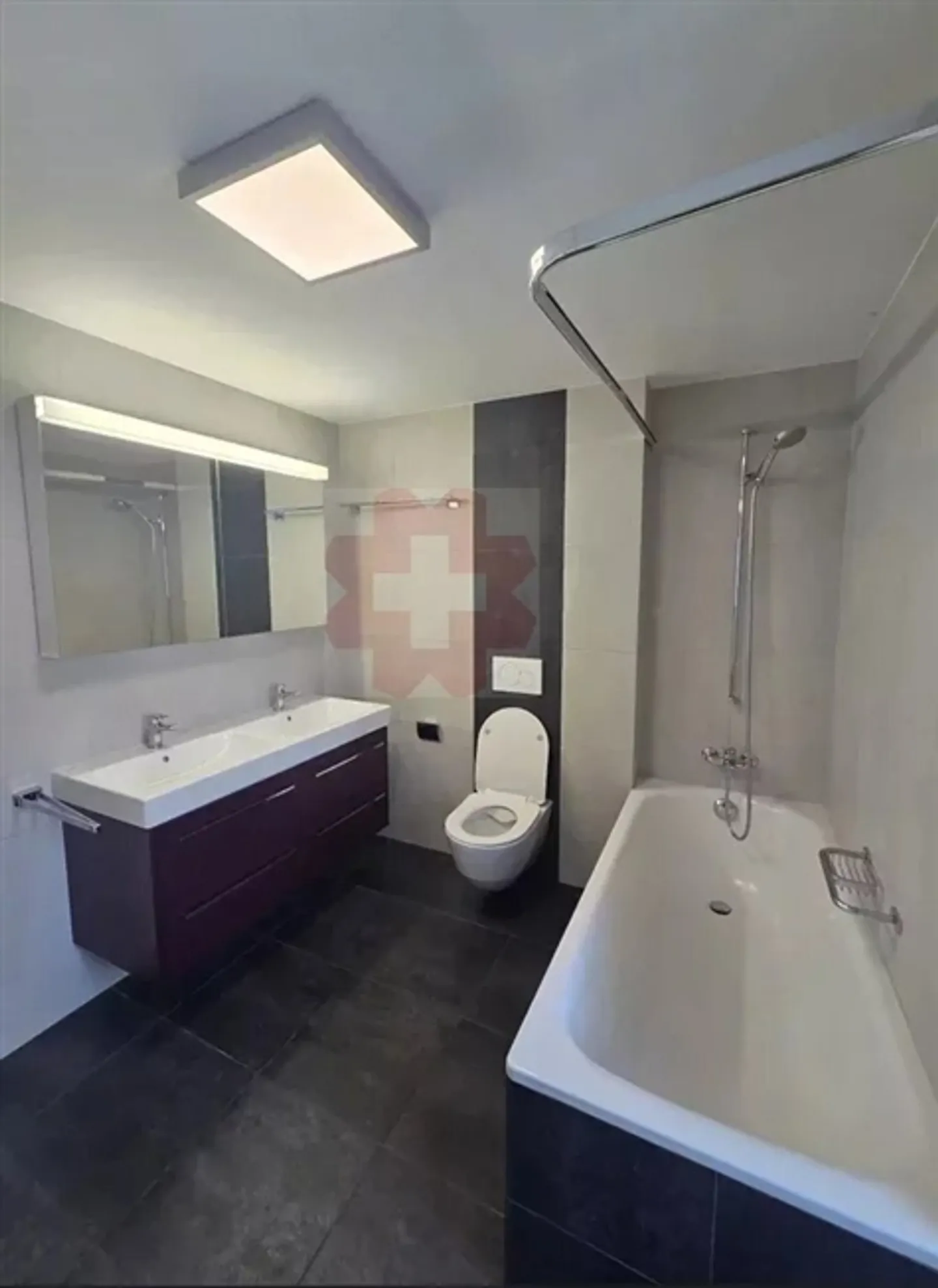 Dach Duplex 4,5 pièces Centre Leytron - Photo 8 sur 12