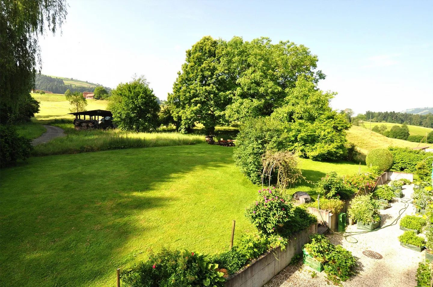 VIVERE IN NATURA, VIVERE VICINO ALLA CITTÀ, ACCANTO A UNA FATTORIA BIO A MALTERS - Foto 5 di 11