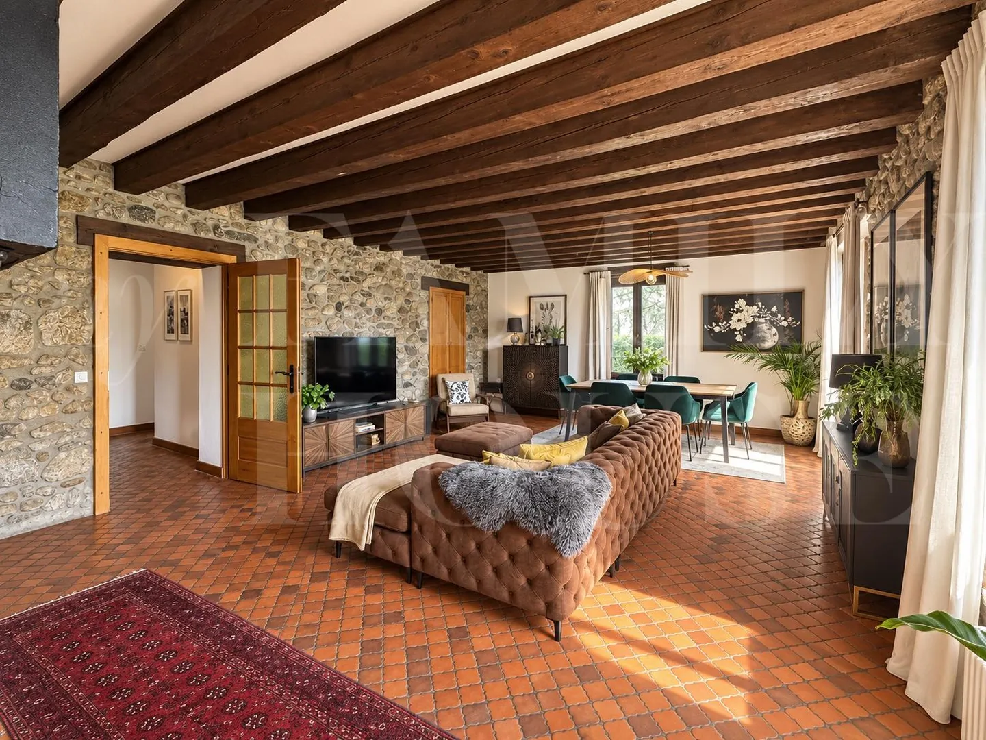 Geräumige Wohnung in einer wunderschönen Immobilie - Foto 4 von 11