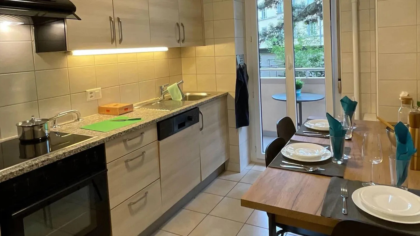 Room 1 - Photo 15 of 20