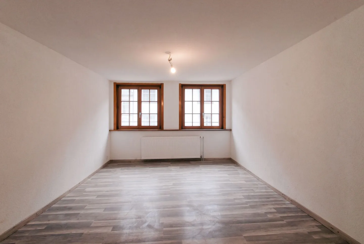 3.5 Zimmer Wohnung mit herrlich besonnter Terrasse - Foto 4 von 9