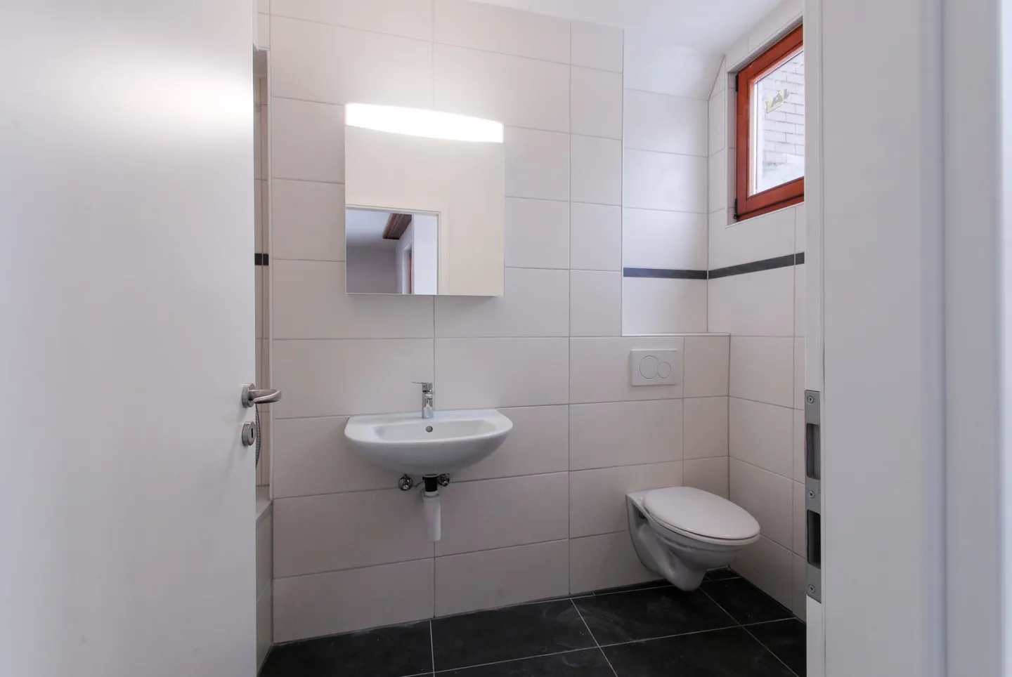3.5 Zimmer Wohnung mit herrlich besonnter Terrasse - Foto 7 von 9