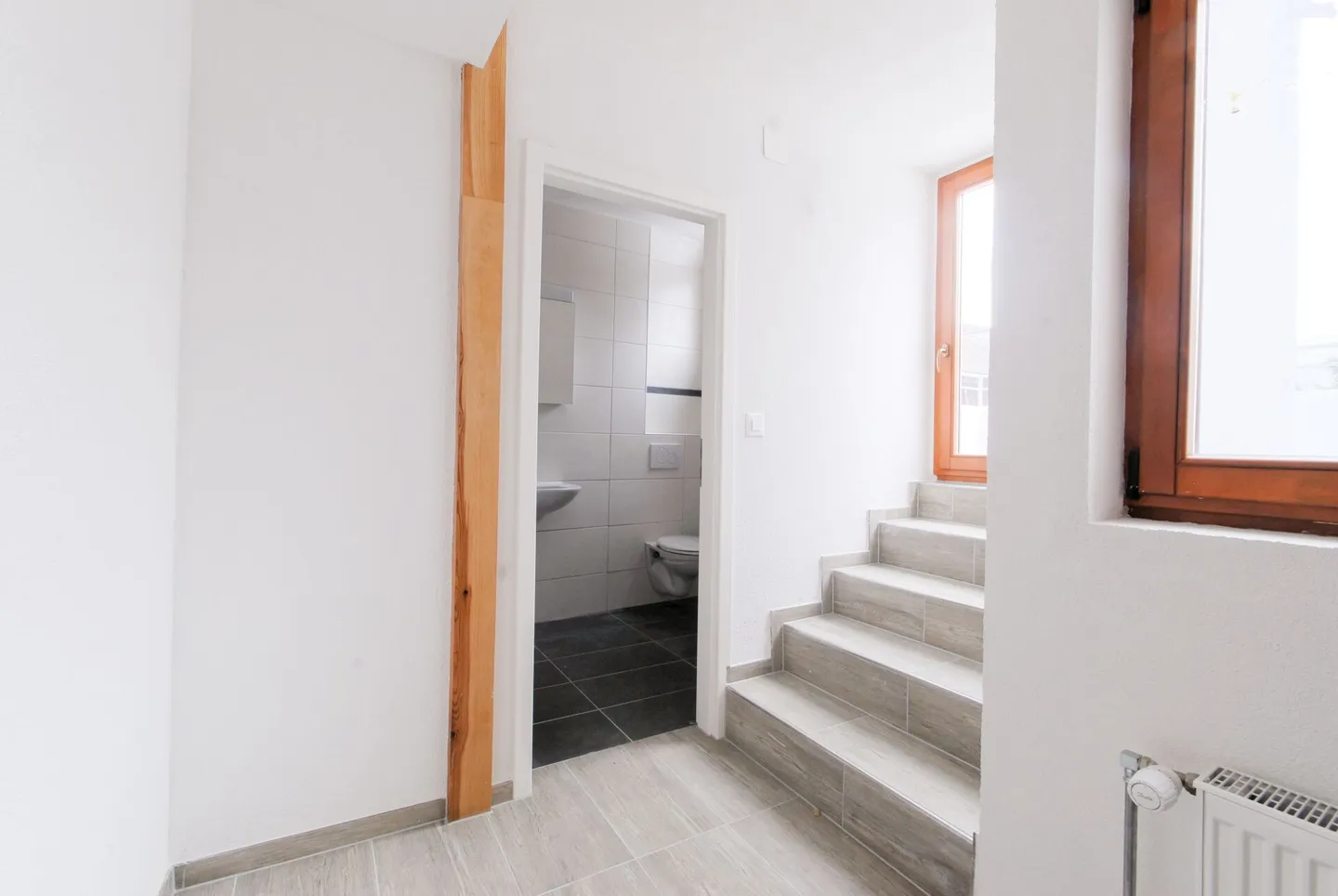3.5 Zimmer Wohnung mit herrlich besonnter Terrasse - Foto 5 von 9