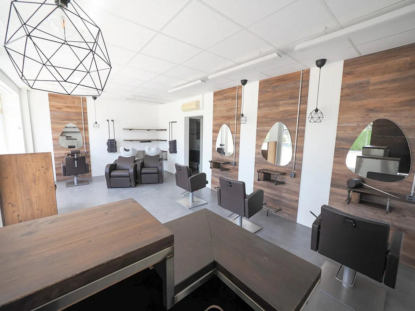 Salon de coiffure élégant à Langenthal - Photo 3 sur 7