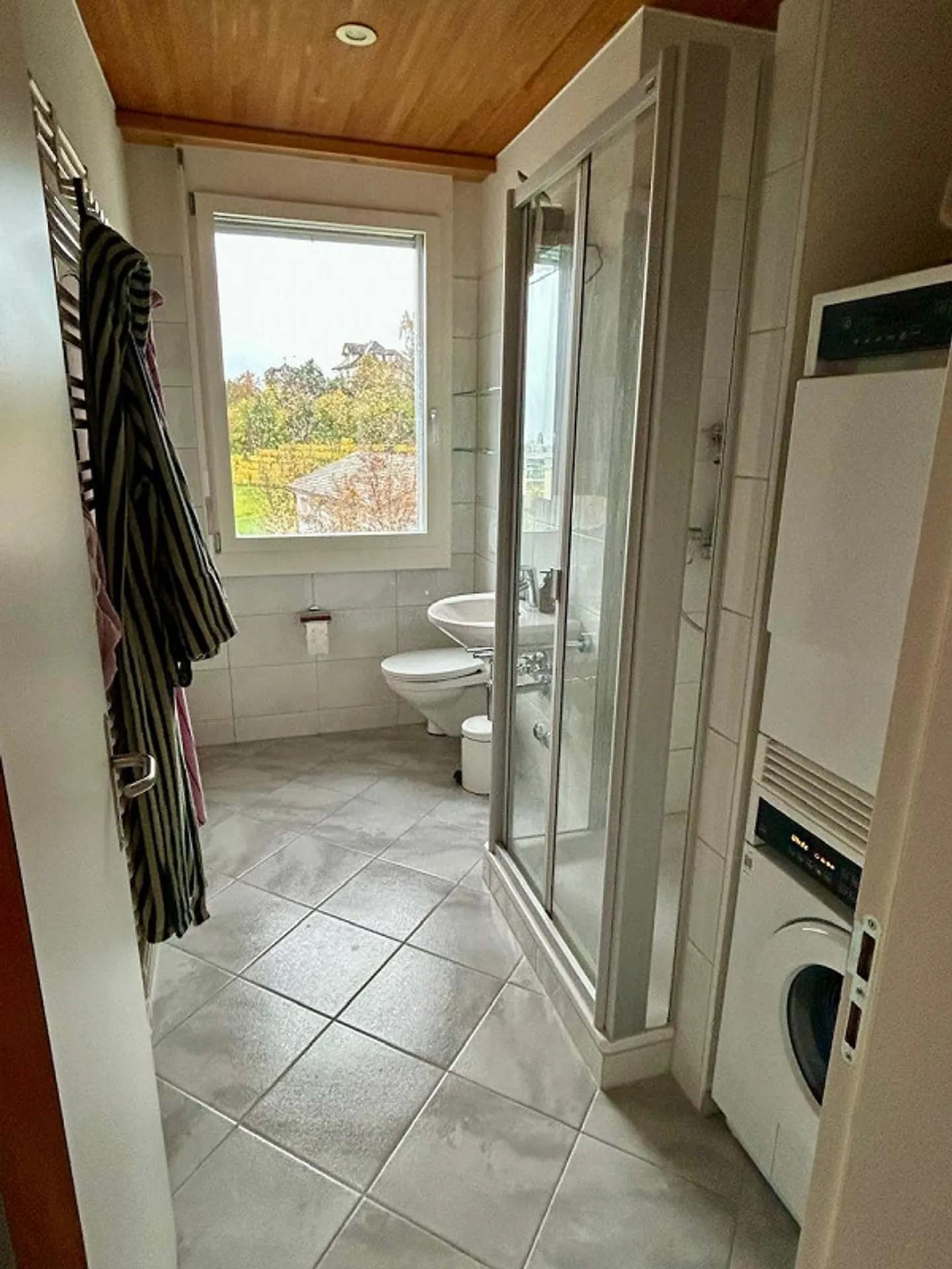 4,5 pièces, 120 m2 avec vue sur le lac (+20 m2 de balcon) - Photo 2 sur 6