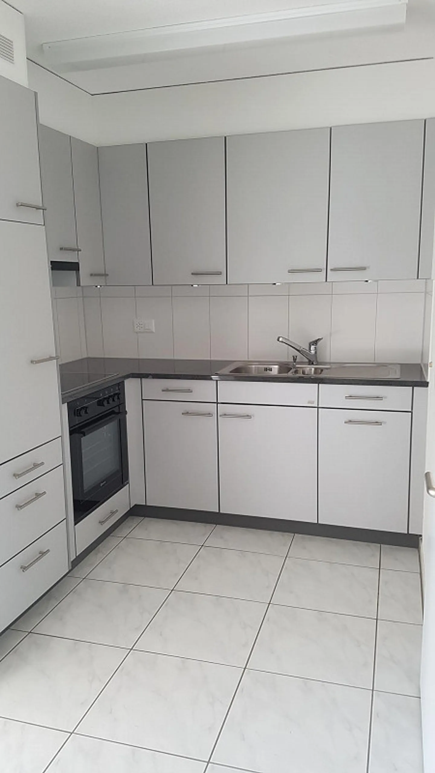 Bella appartamento 1 stanza in affitto - Foto 2 di 5