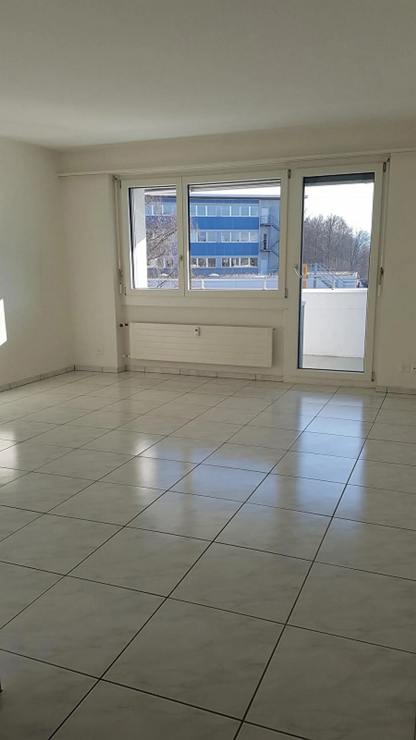 Bella appartamento 1 stanza in affitto - Foto 3 di 5