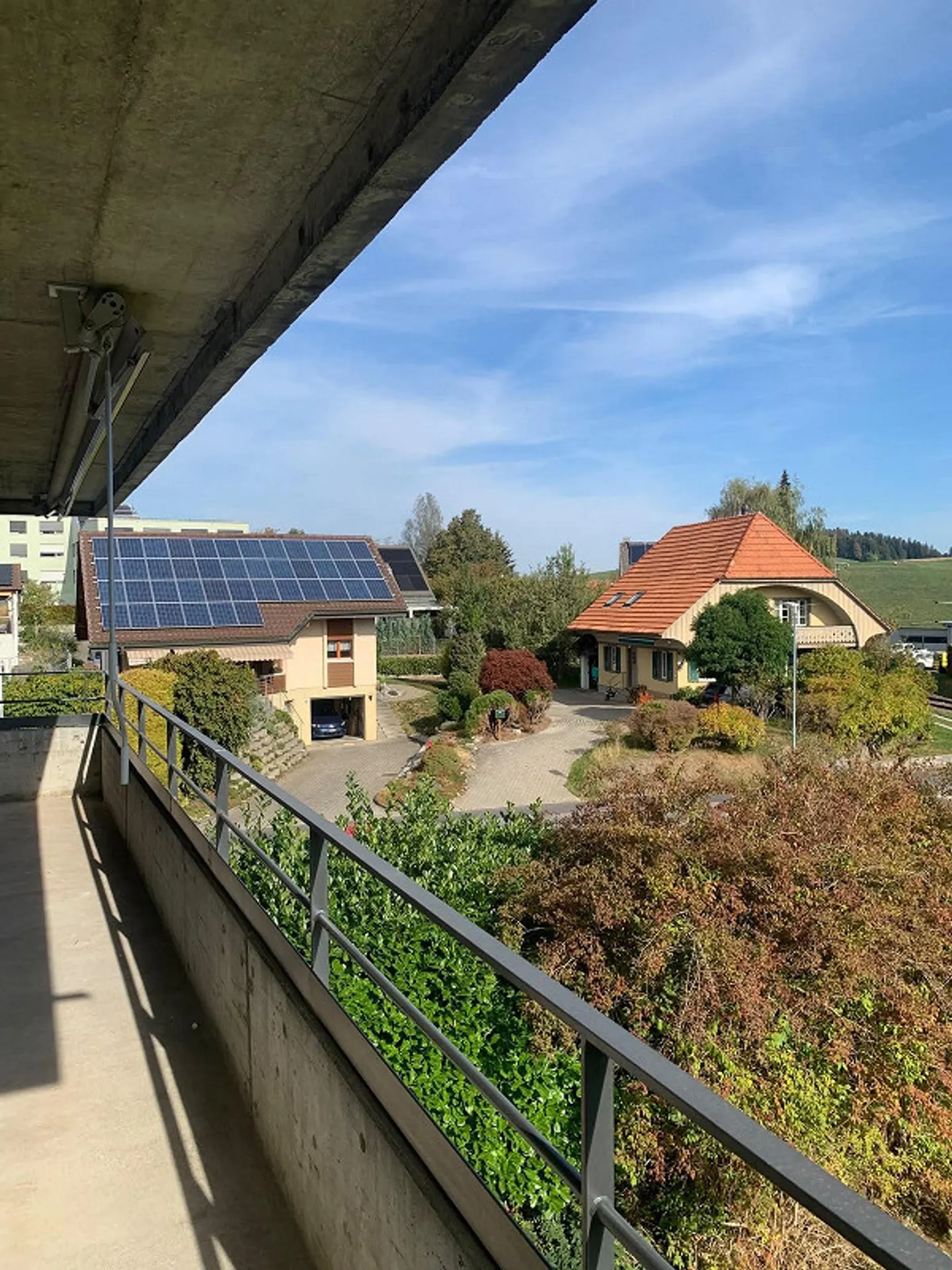 Votre nouveau chez-vous vous attend : appartement 3.5 pièces fraîchement rénové - Photo 8 sur 17